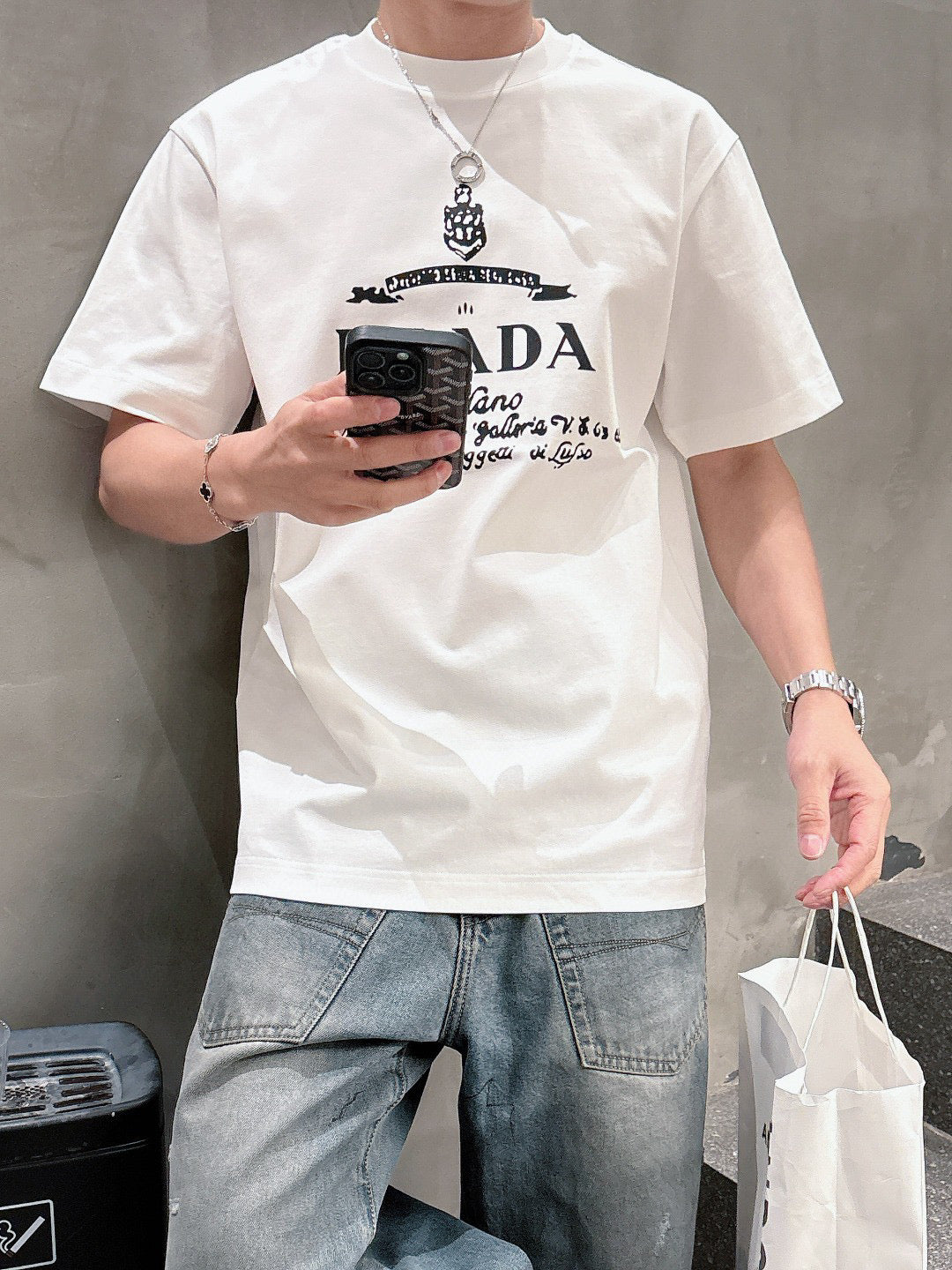 LuxluxHouse Best Quality Clothes T-shirt Prada