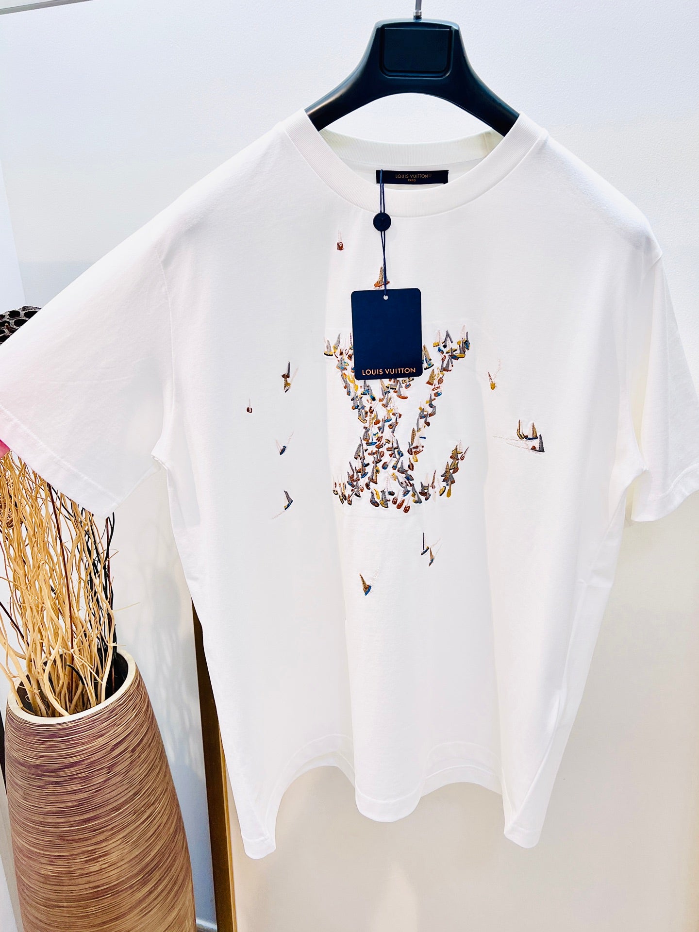 LuxluxHouse Best Quality Clothes T-shirt Louis Vuitton