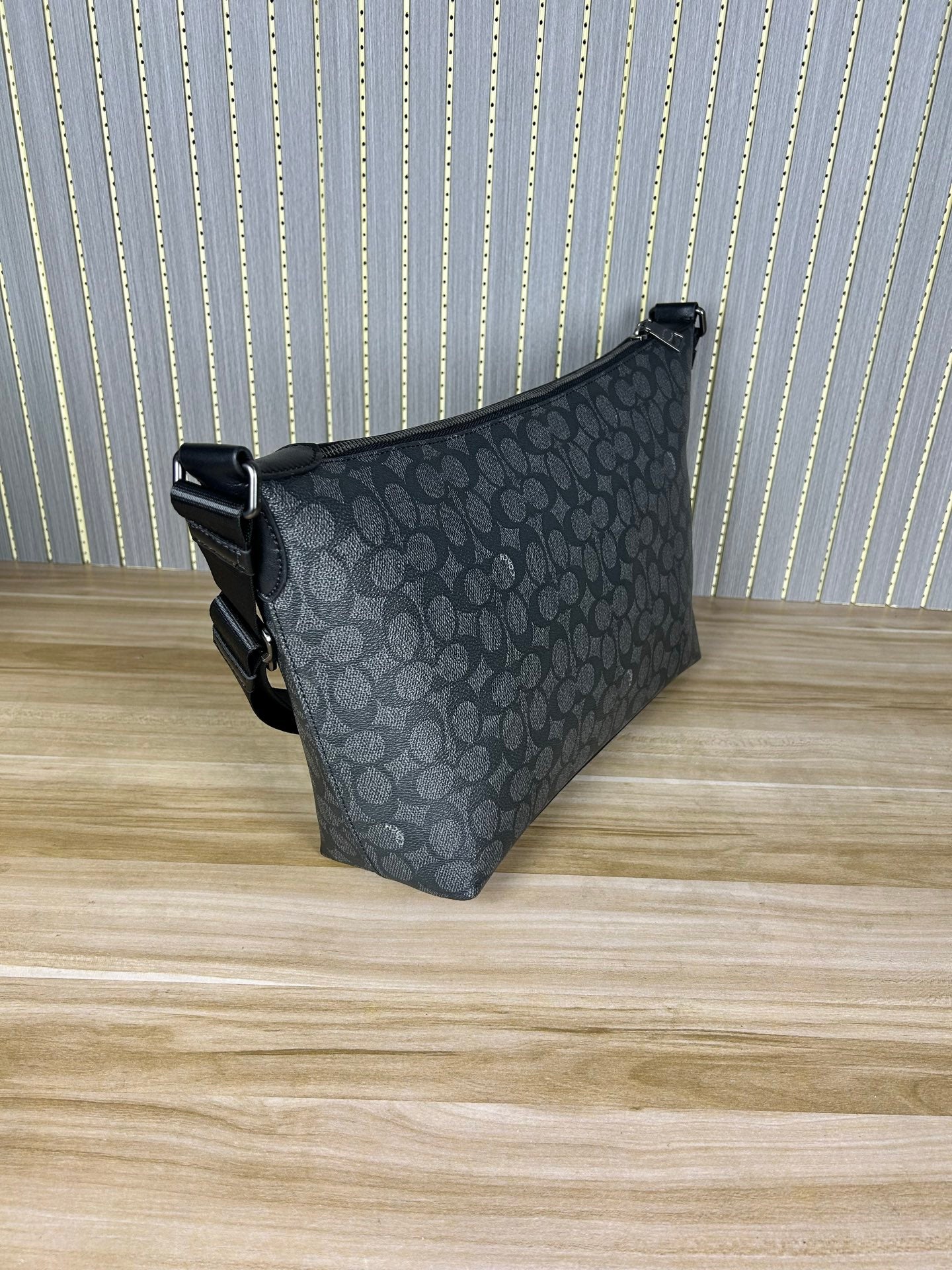 LuxluxHouse Best Quality Bags Coach Men