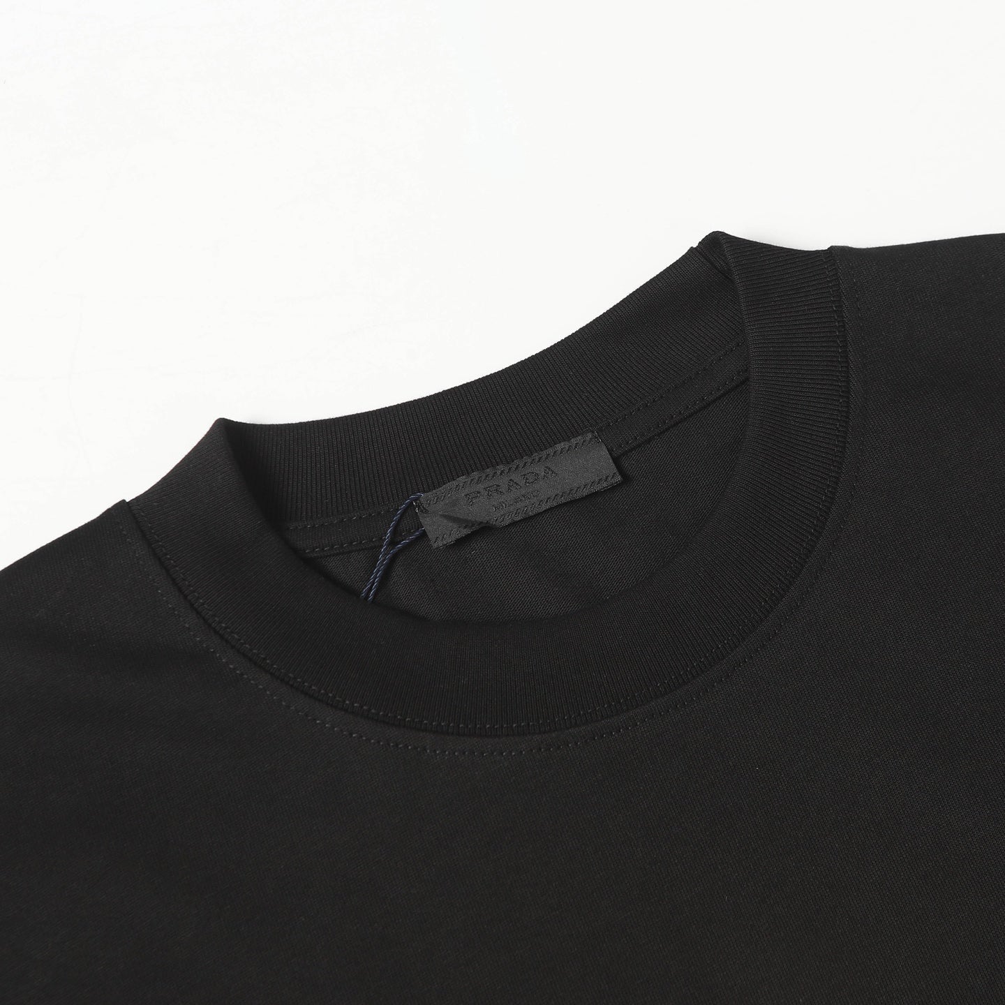 LuxluxHouse Best Quality Clothes T-shirt Prada