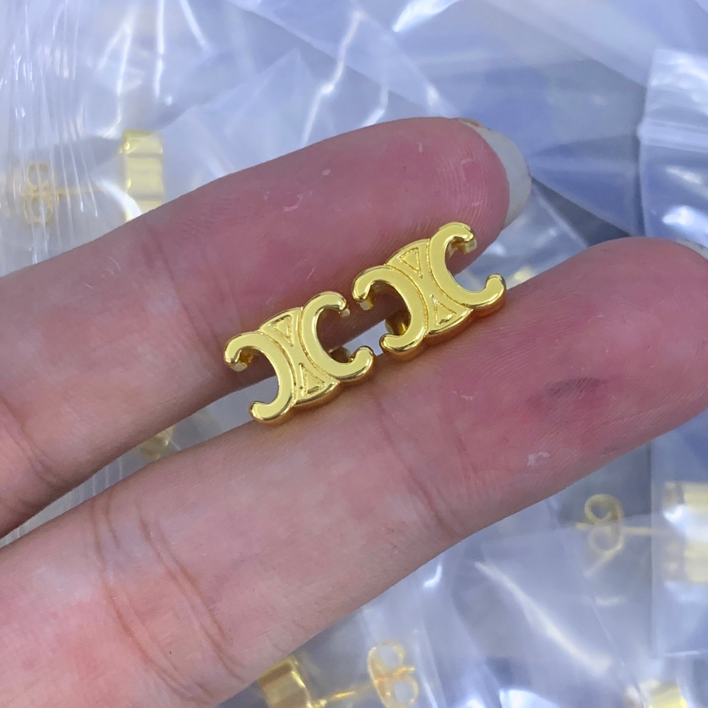 LuxluxHouse Low Price And High Quality Accessories Celine