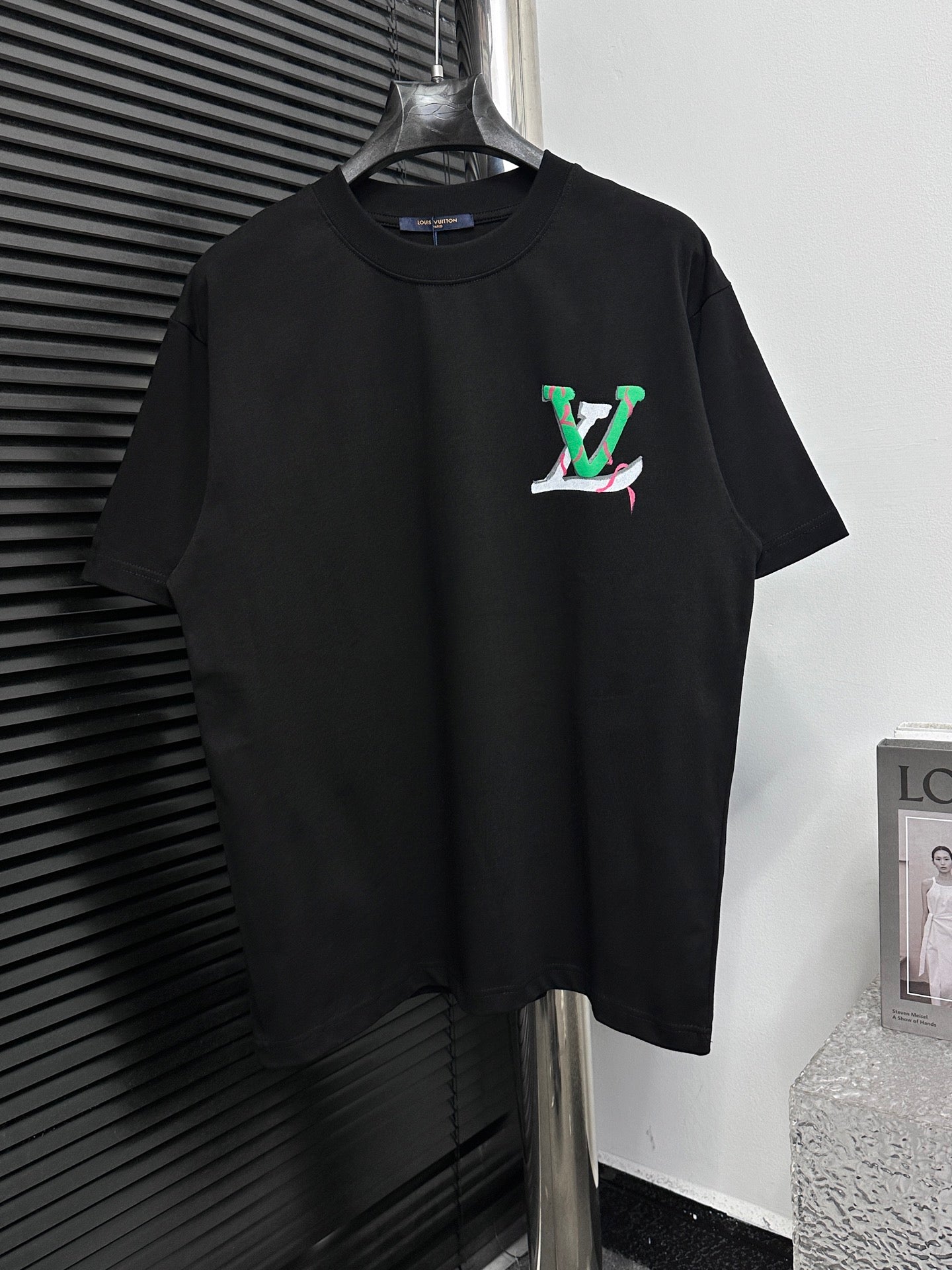 LuxluxHouse Best Quality Clothes T-shirt Louis Vuitton