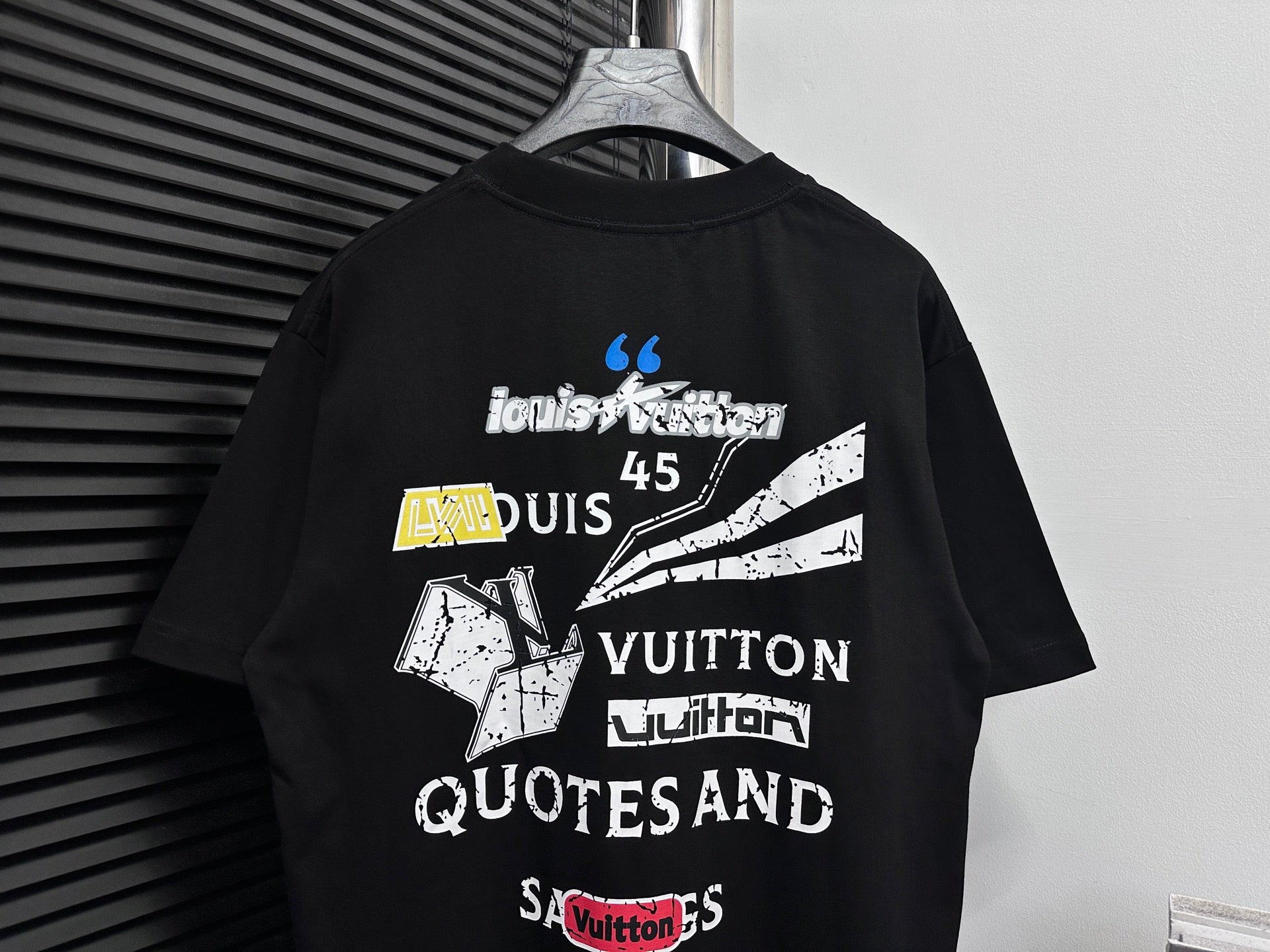 LuxluxHouse Best Quality Clothes T-shirt Louis Vuitton