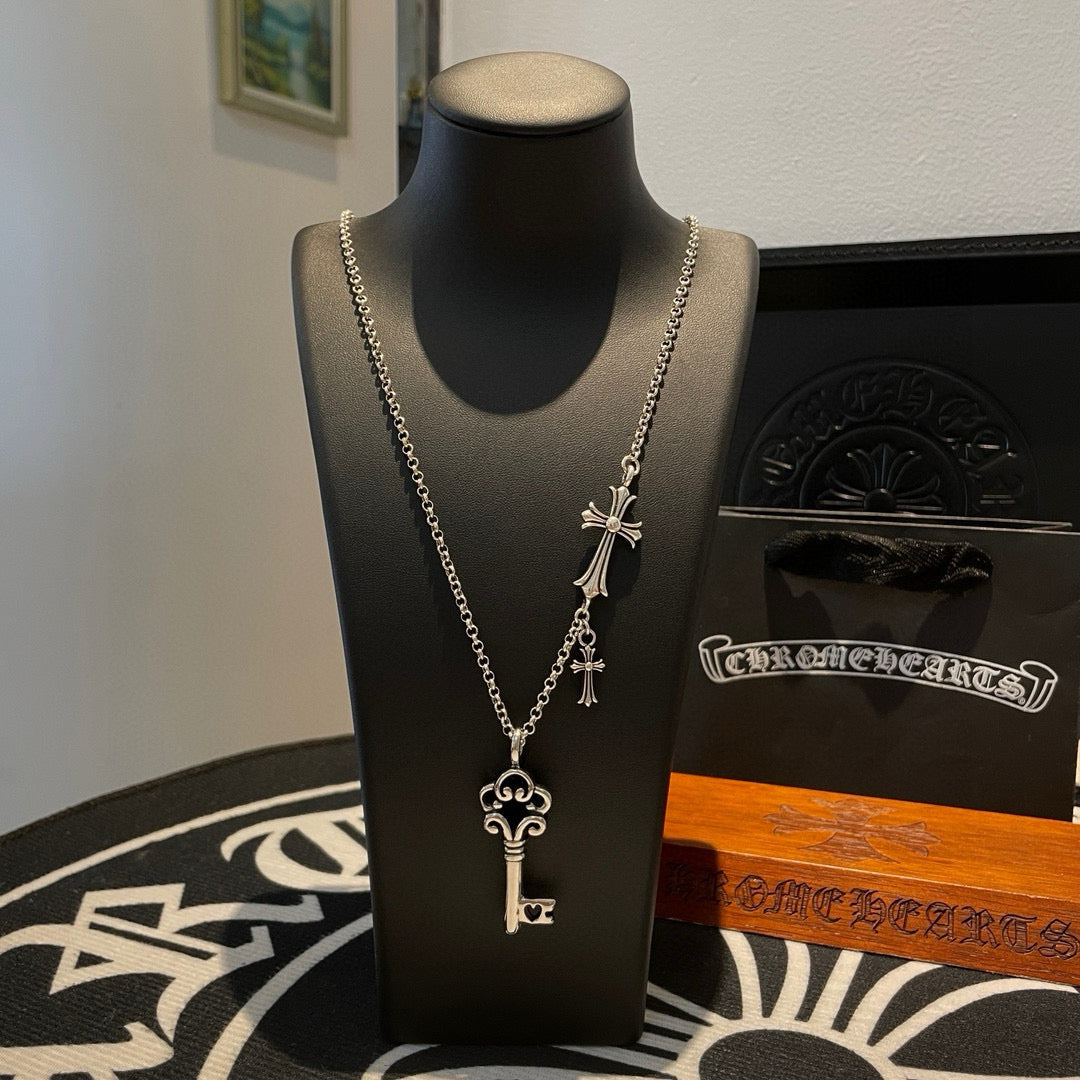 LuxluxHouse Best Quality Accessories Necklace Chrome Hearts