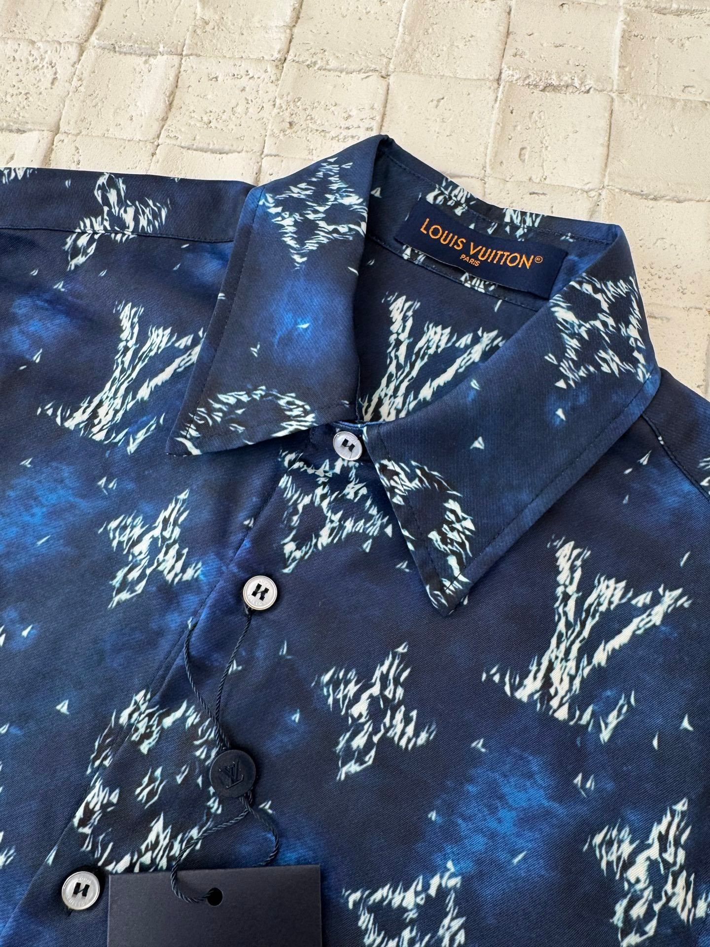 LuxluxHouse Best Quality Clothes Shirts&Polo Louis Vuitton