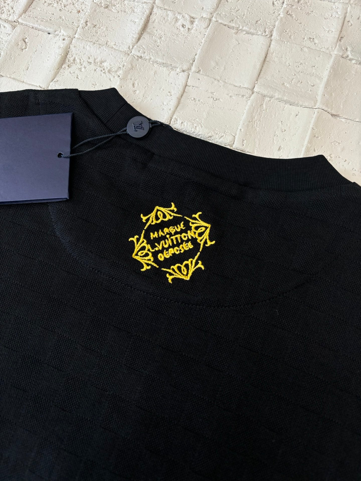 LuxluxHouse Best Quality Clothes T-shirt Louis Vuitton