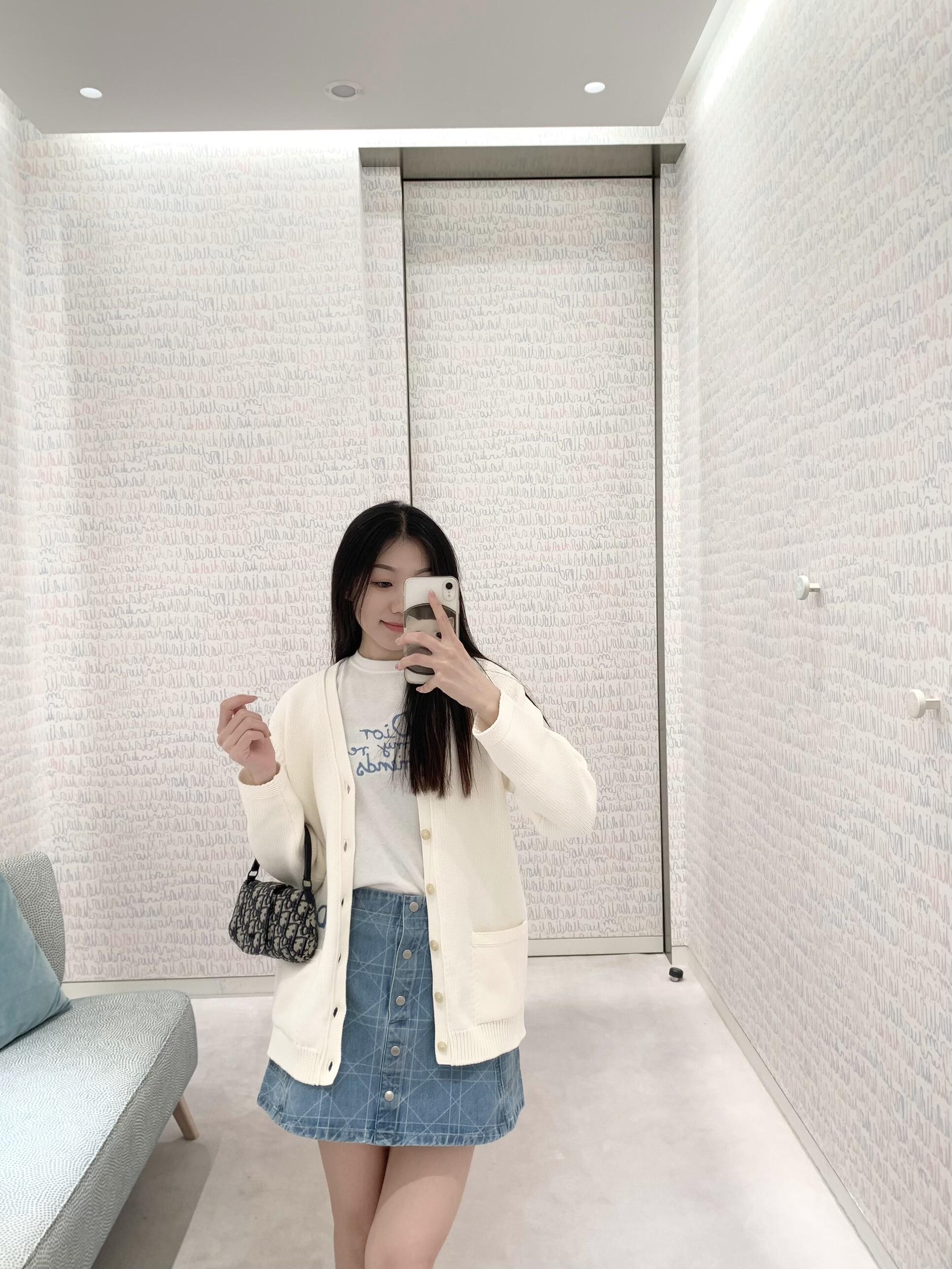 LuxluxHouse Best Quality Clothes Hoodie & Sweater Dior