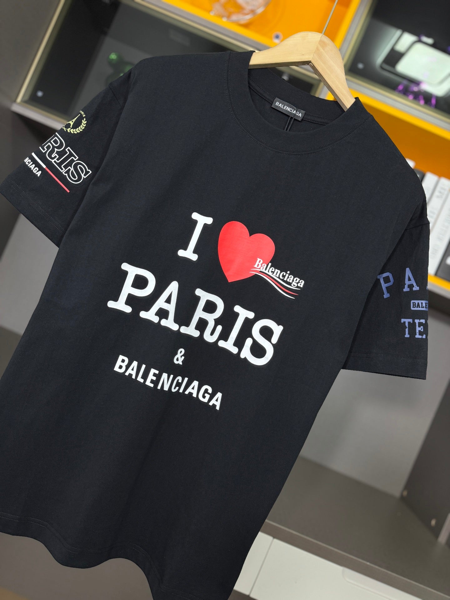 LuxluxHouse Best Quality Clothes Balenciaga T-shirt