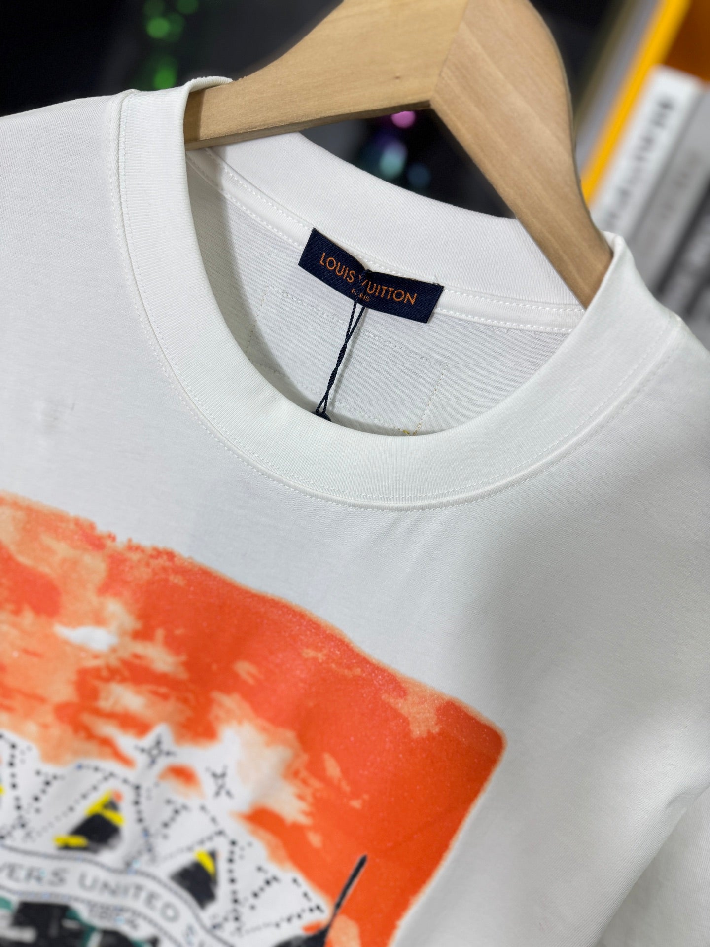 LuxluxHouse Best Quality Clothes T-shirt Louis Vuitton