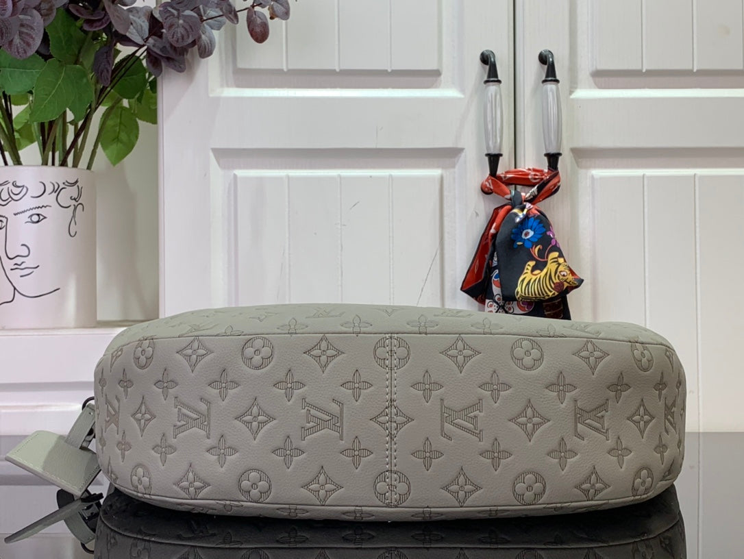 LuxluxHouse Best Quality Bags Louis Vuitton Women Men