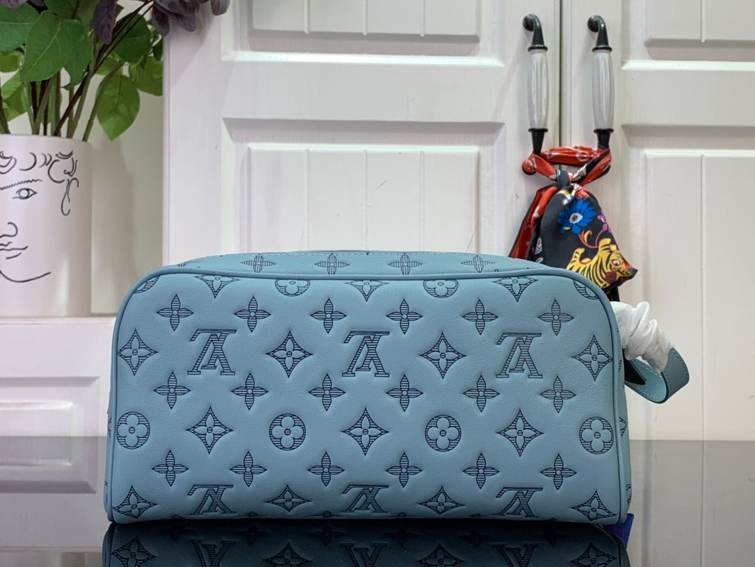 LuxluxHouse Best Quality Bags Louis Vuitton Women Men
