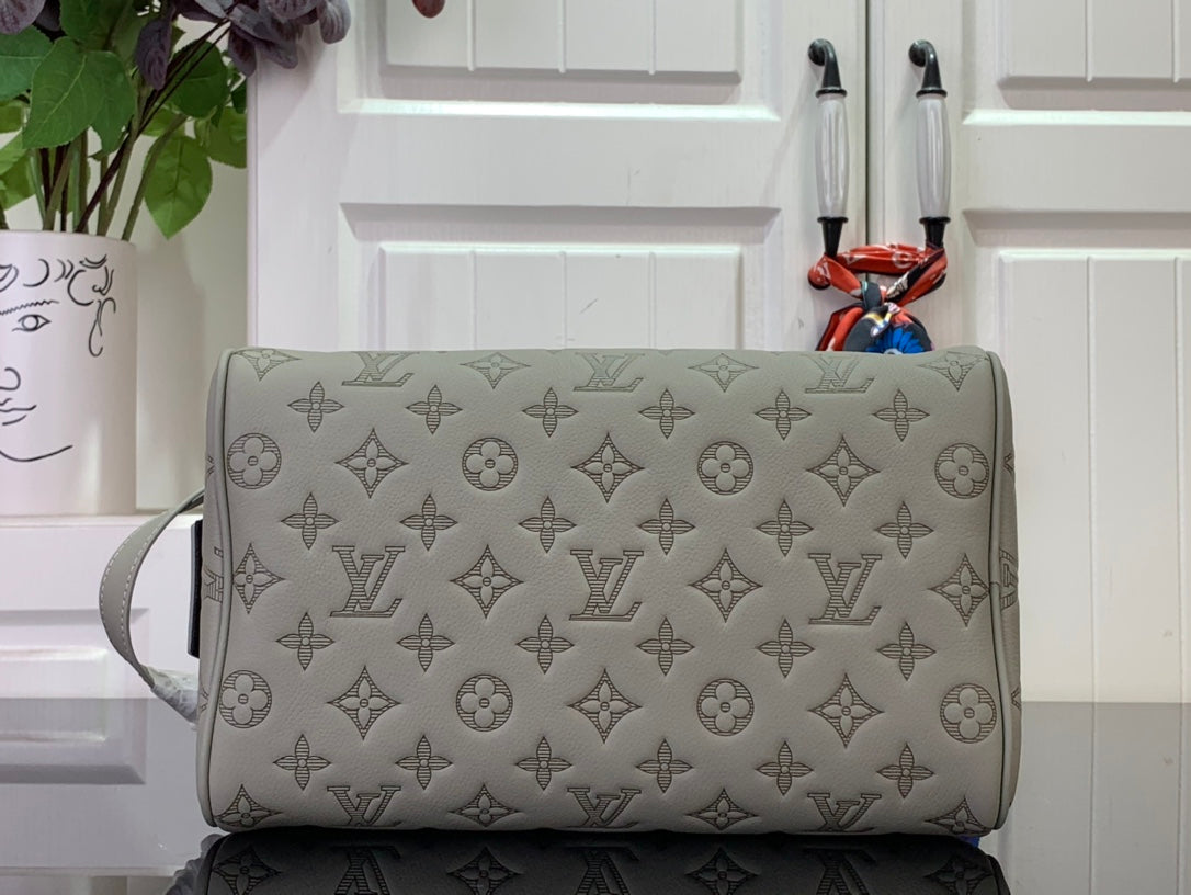 LuxluxHouse Best Quality Bags Louis Vuitton Women Men