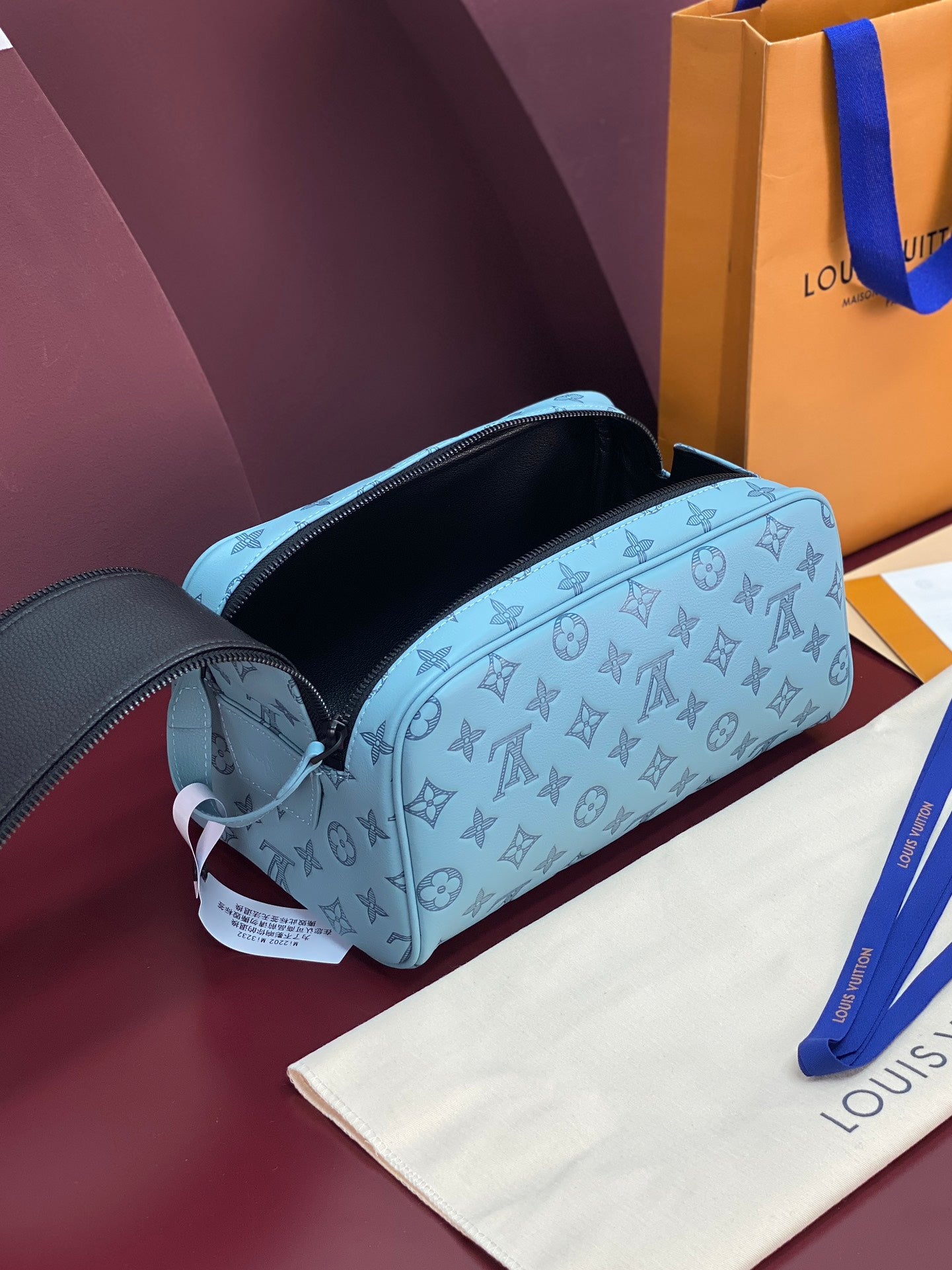 LuxluxHouse Best Quality Bags Louis Vuitton Men
