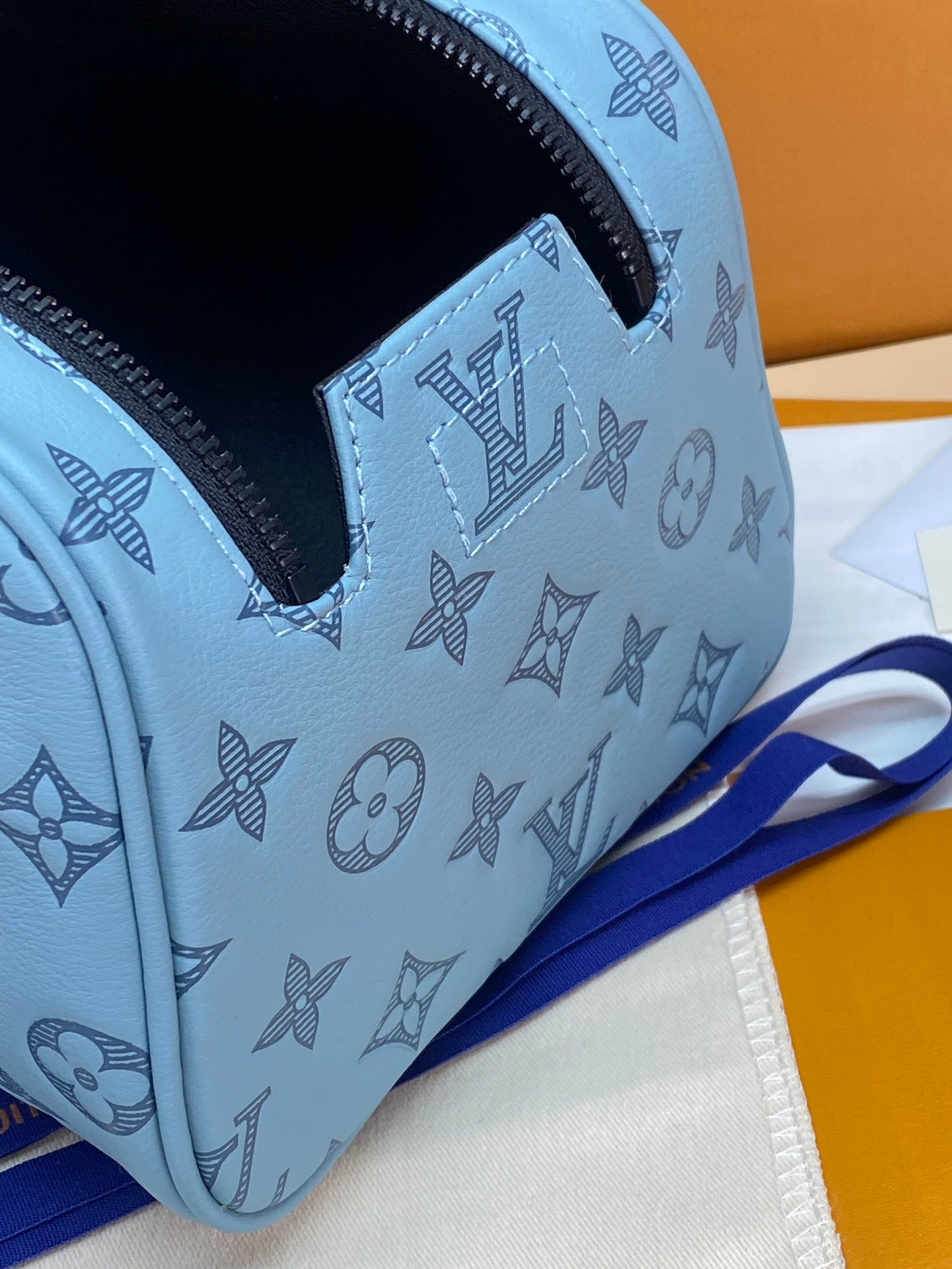LuxluxHouse Best Quality Bags Louis Vuitton Men