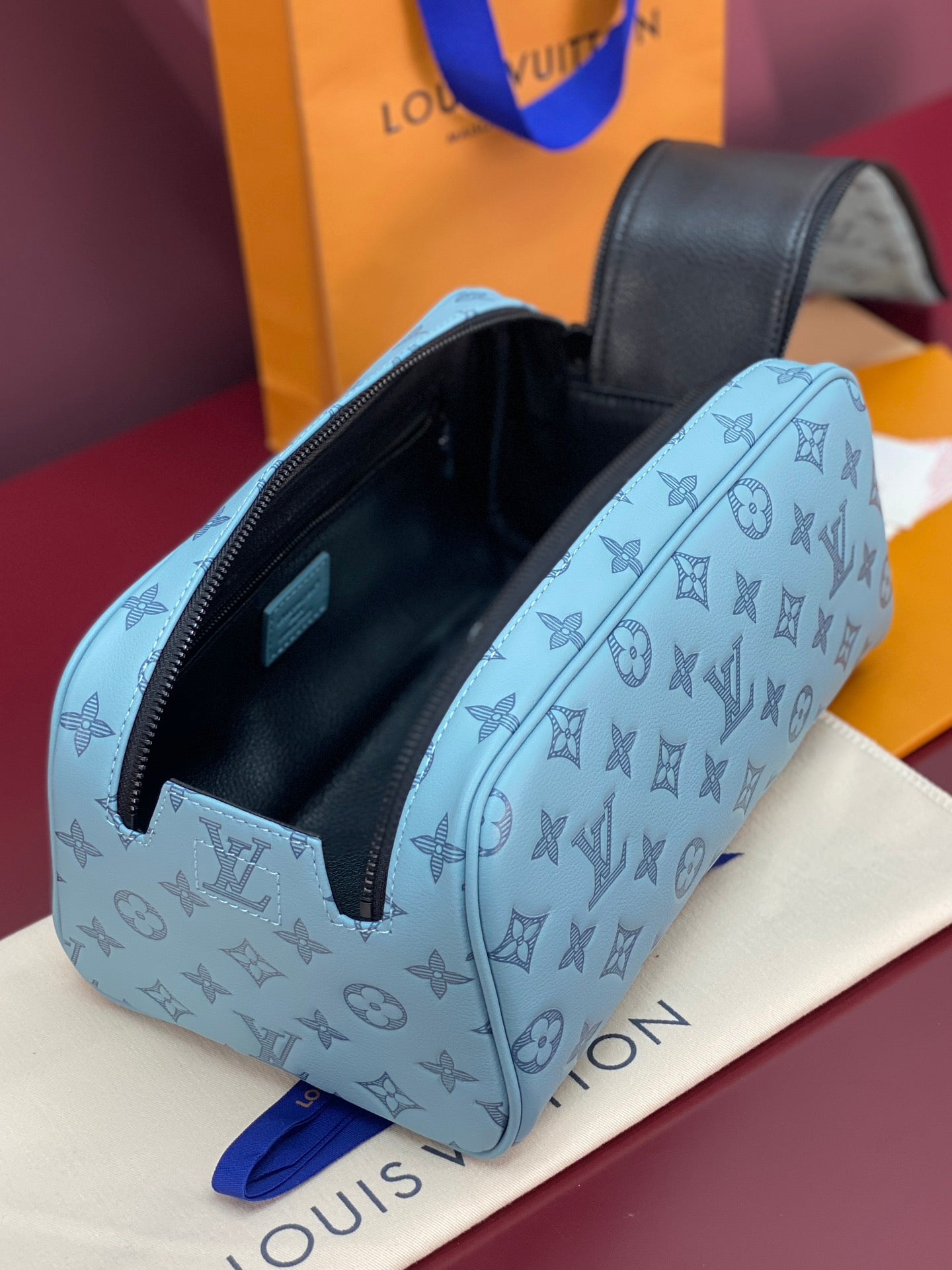 LuxluxHouse Best Quality Bags Louis Vuitton Men