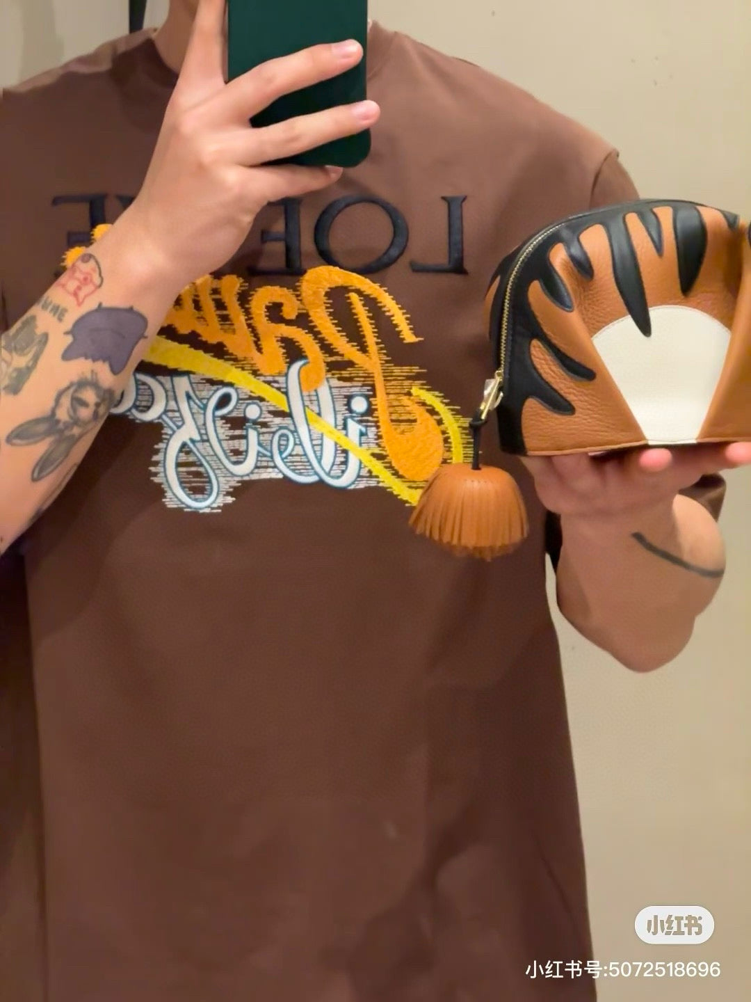 LuxluxHouse Best Quality Clothes T-shirt Loewe