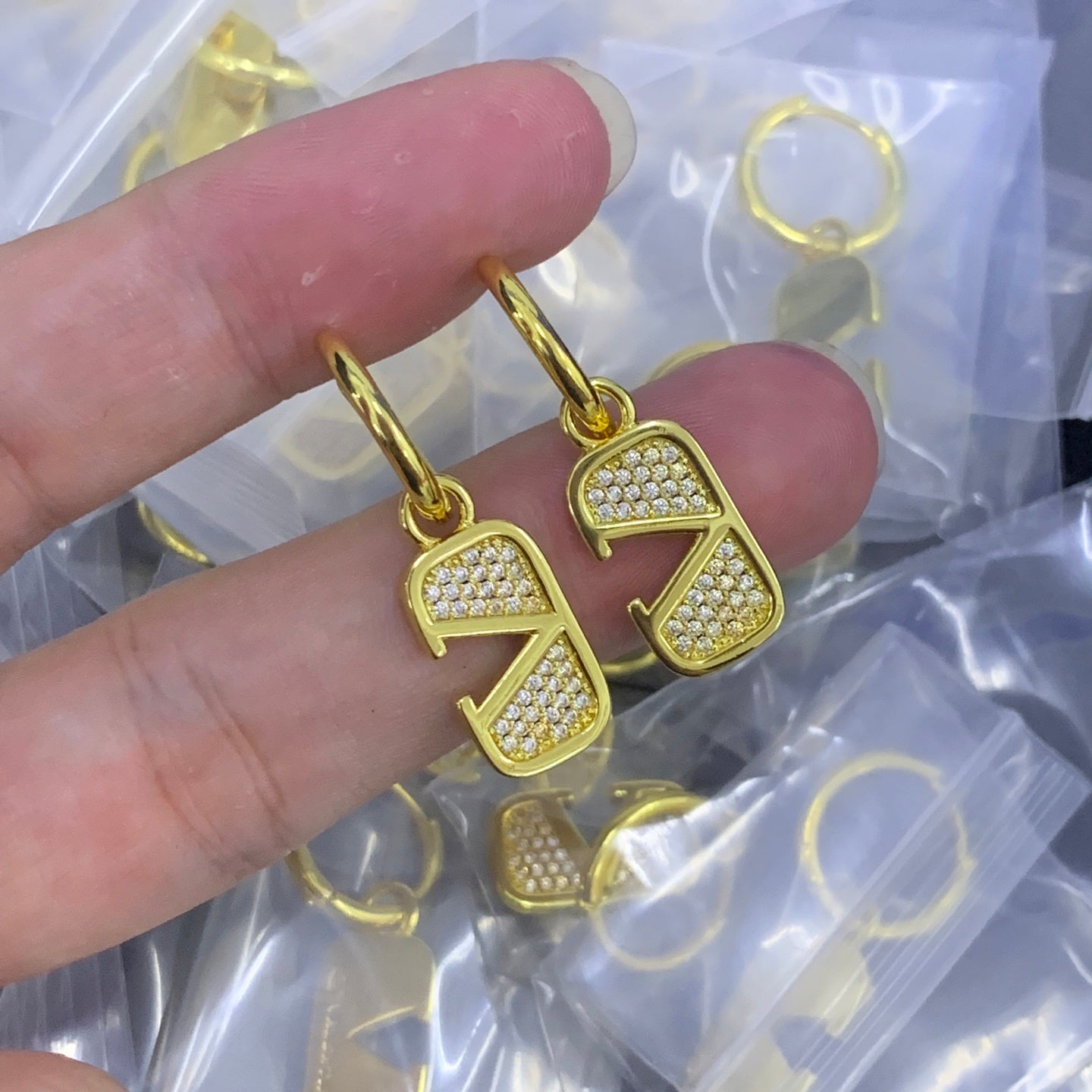 LuxluxHouse Low Price And High Quality Accessories Valentino