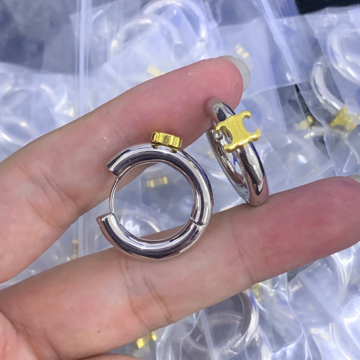 LuxluxHouse Low Price And High Quality Accessories Celine