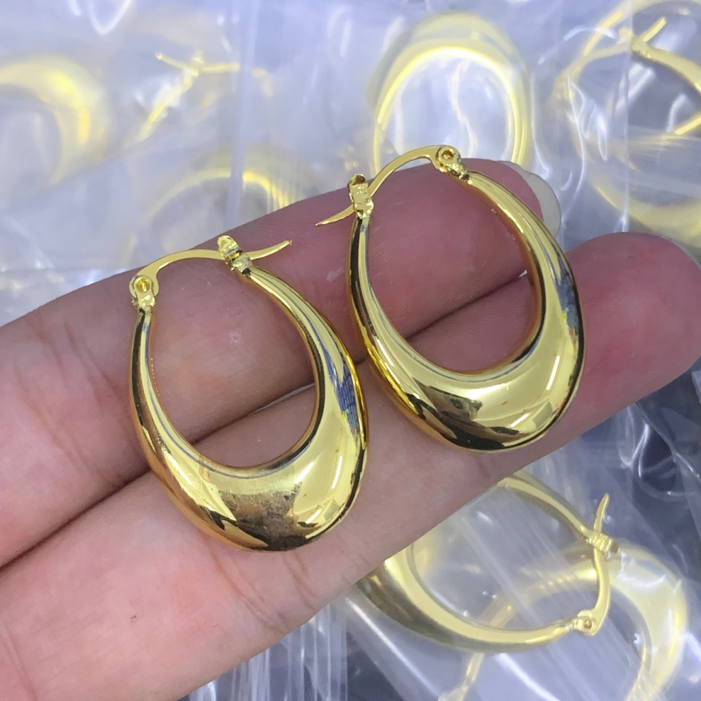 LuxluxHouse Low Price And High Quality Accessories Celine