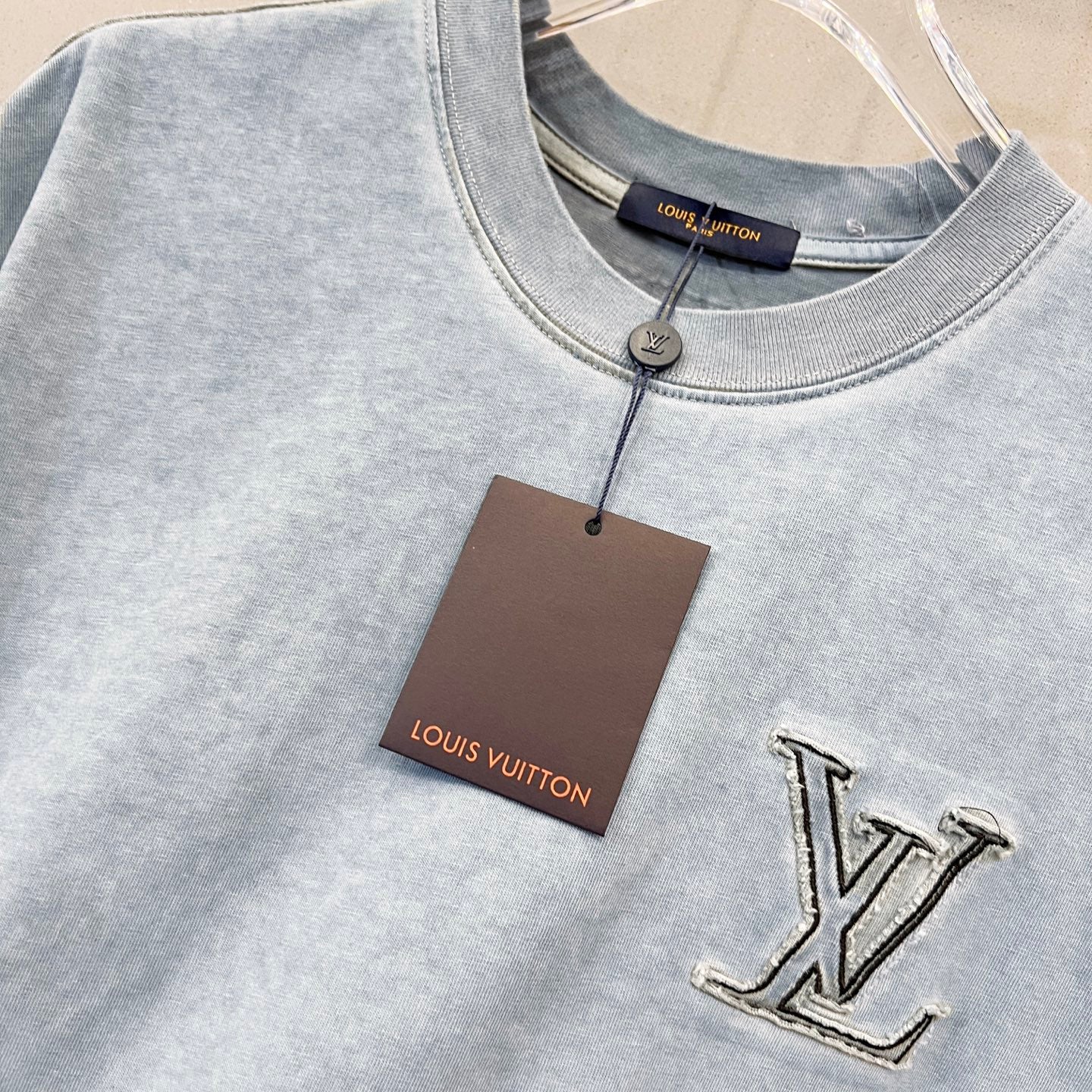 LuxluxHouse Best Quality Clothes T-shirt Louis Vuitton