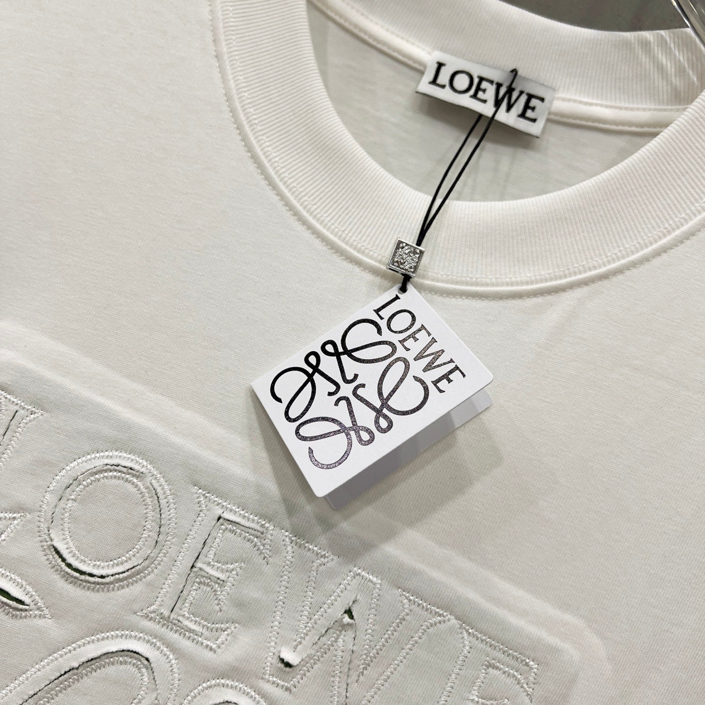 LuxluxHouse Best Quality Clothes T-shirt Loewe