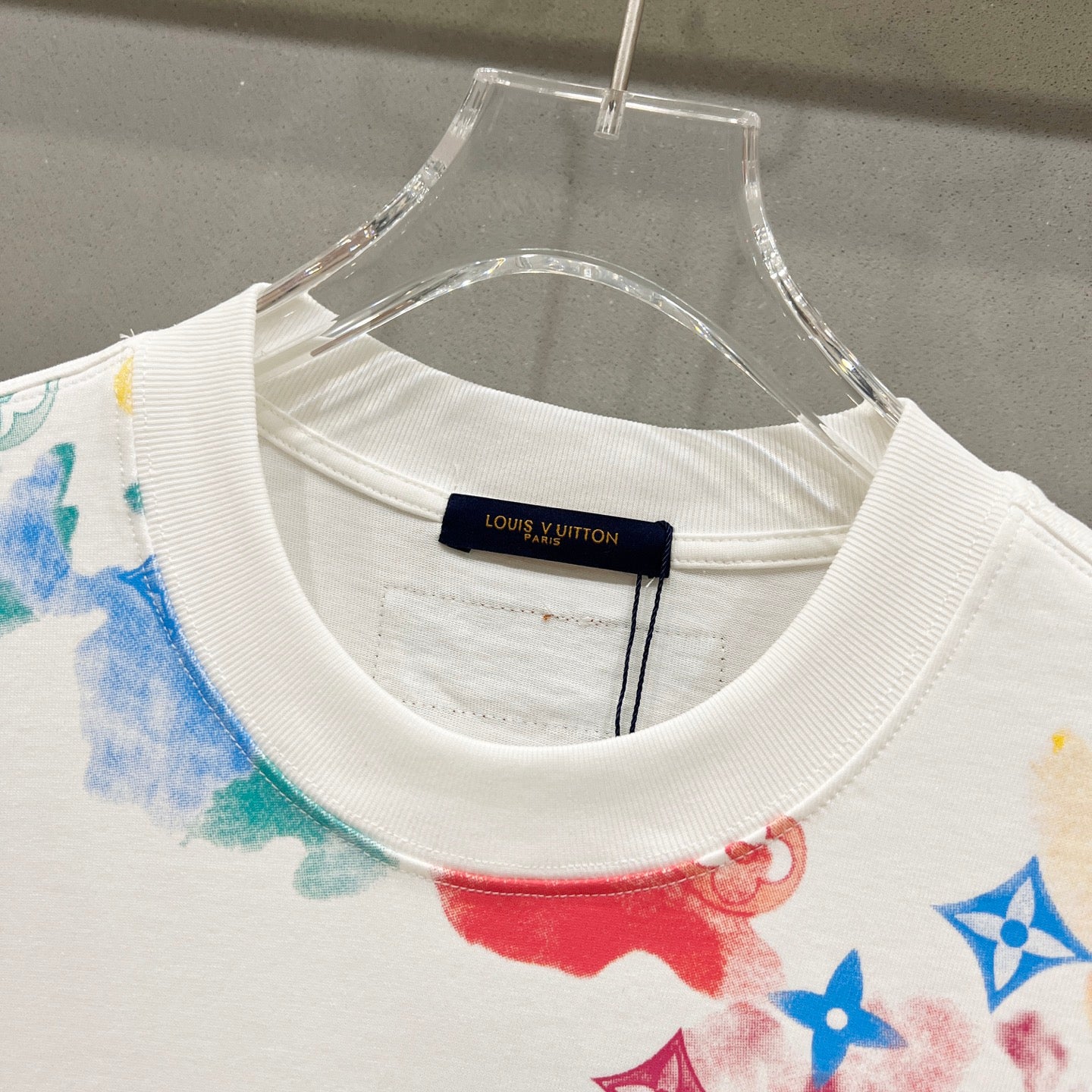 LuxluxHouse Best Quality Clothes T-shirt Louis Vuitton