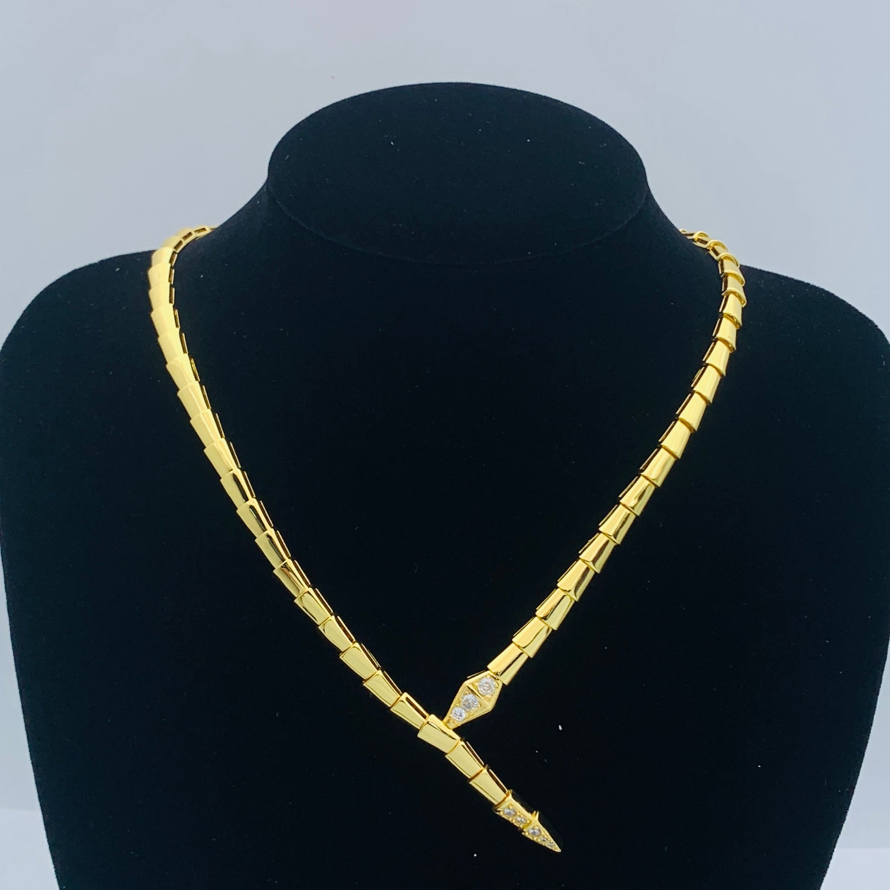 LuxluxHouse Low Price And High Quality Accessories Bvlgari