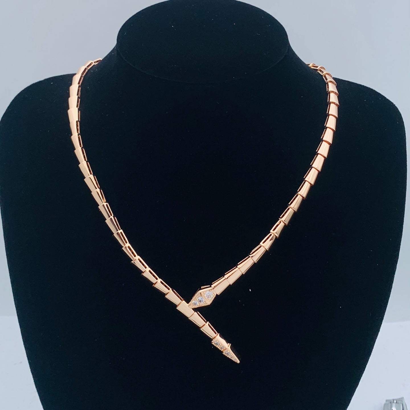 LuxluxHouse Low Price And High Quality Accessories Bvlgari