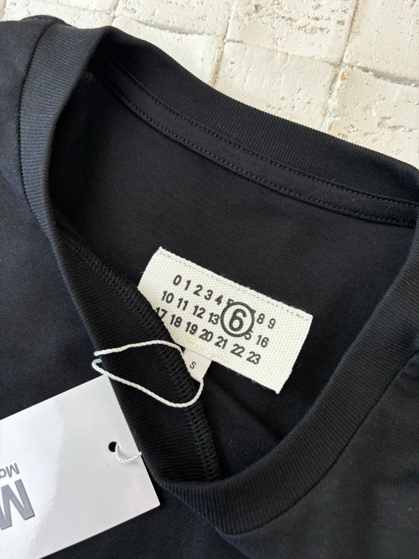 LuxluxHouse Best Quality Clothes T-shirt Chanel & Maison Margiela