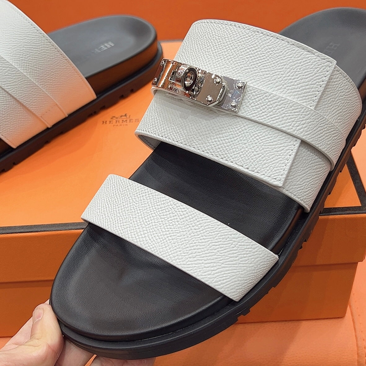 LuxluxHouse Best Quality Sandals Hermes