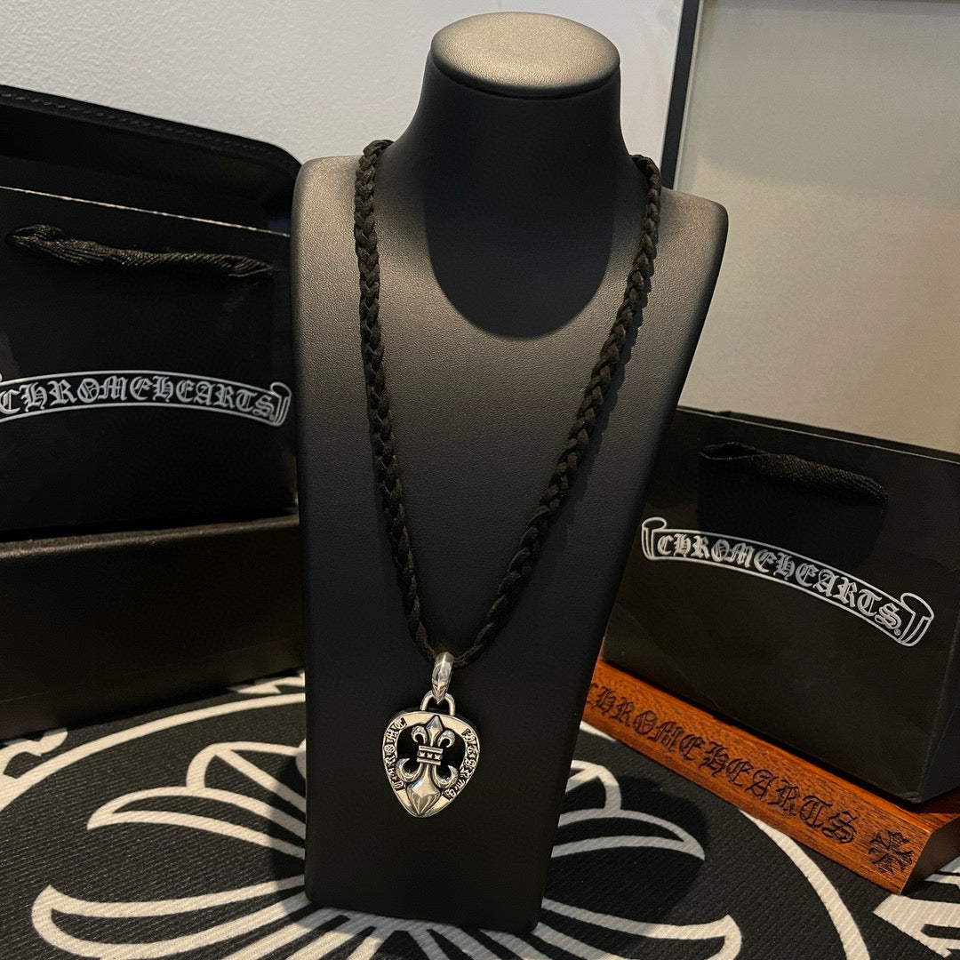 LuxluxHouse Best Quality Accessories Necklace Chrome Hearts