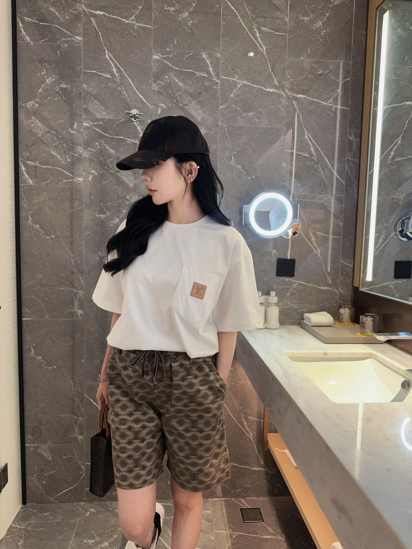 LuxluxHouse Best Quality Clothes Pants Louis Vuitton