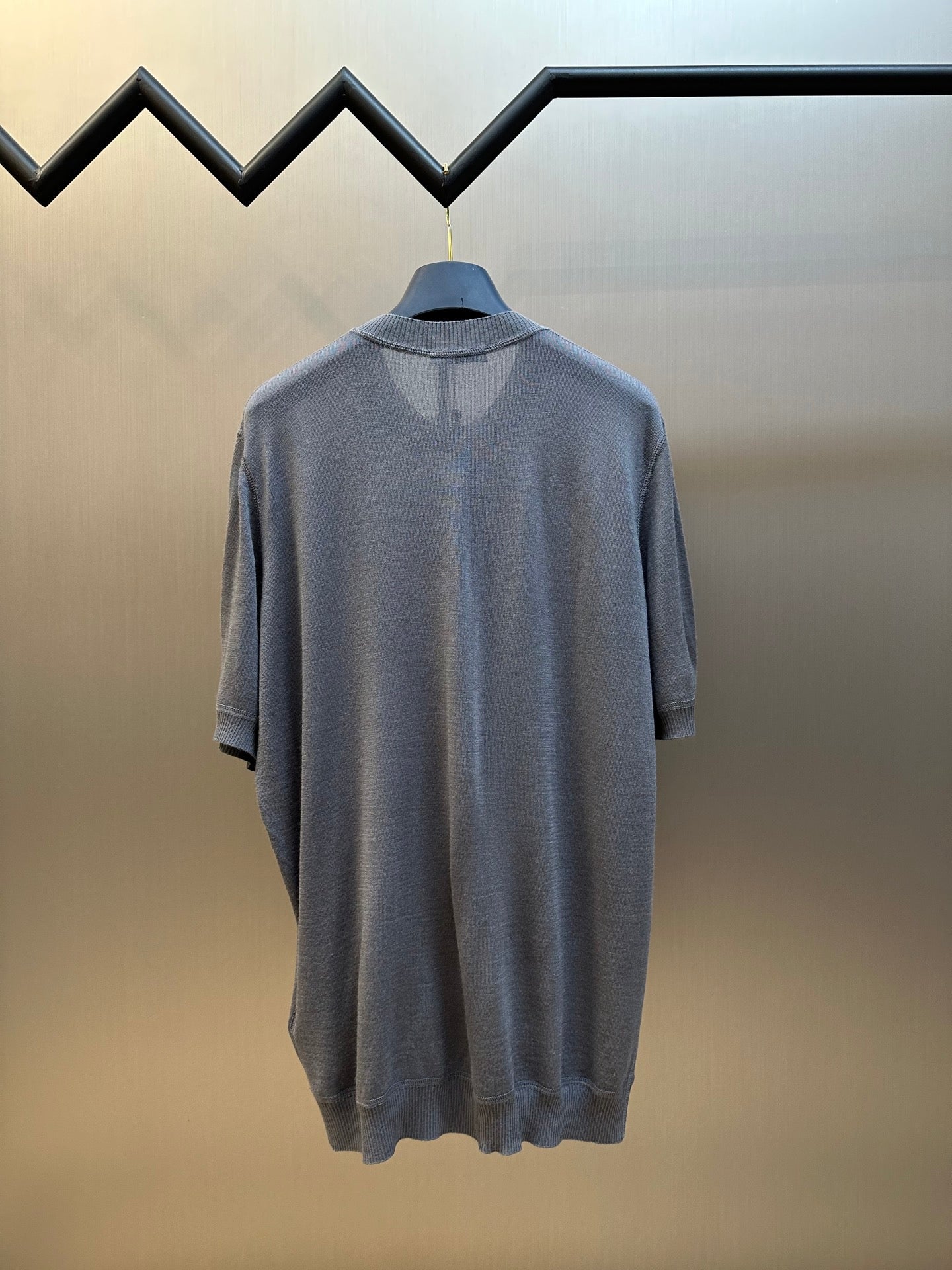 LuxluxHouse Best Quality Clothes T-shirt Prada