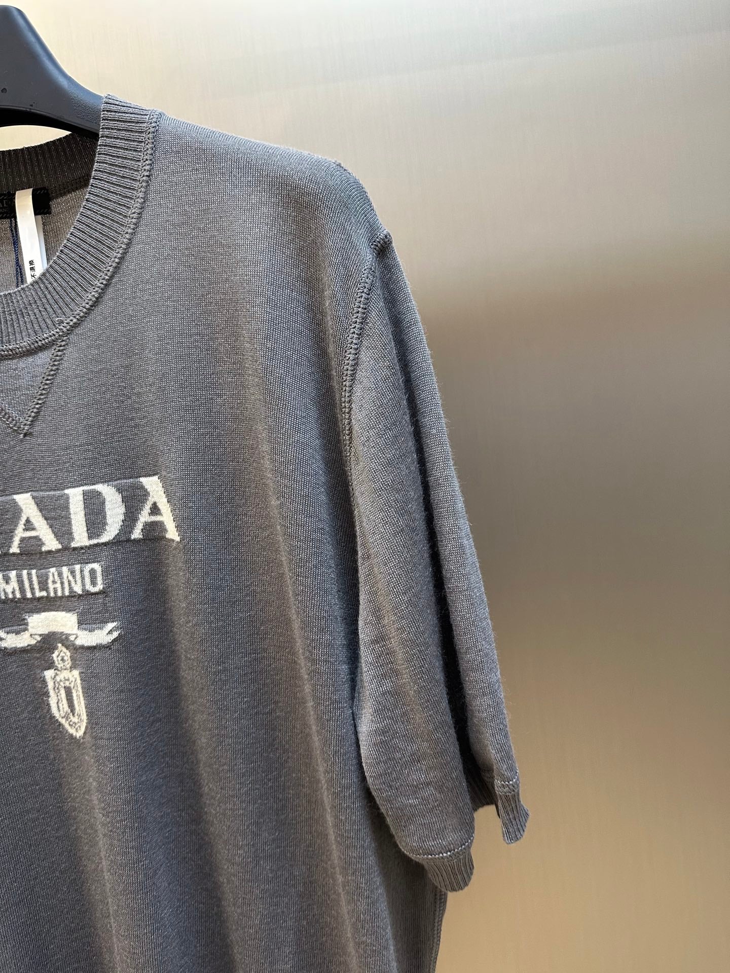 LuxluxHouse Best Quality Clothes T-shirt Prada