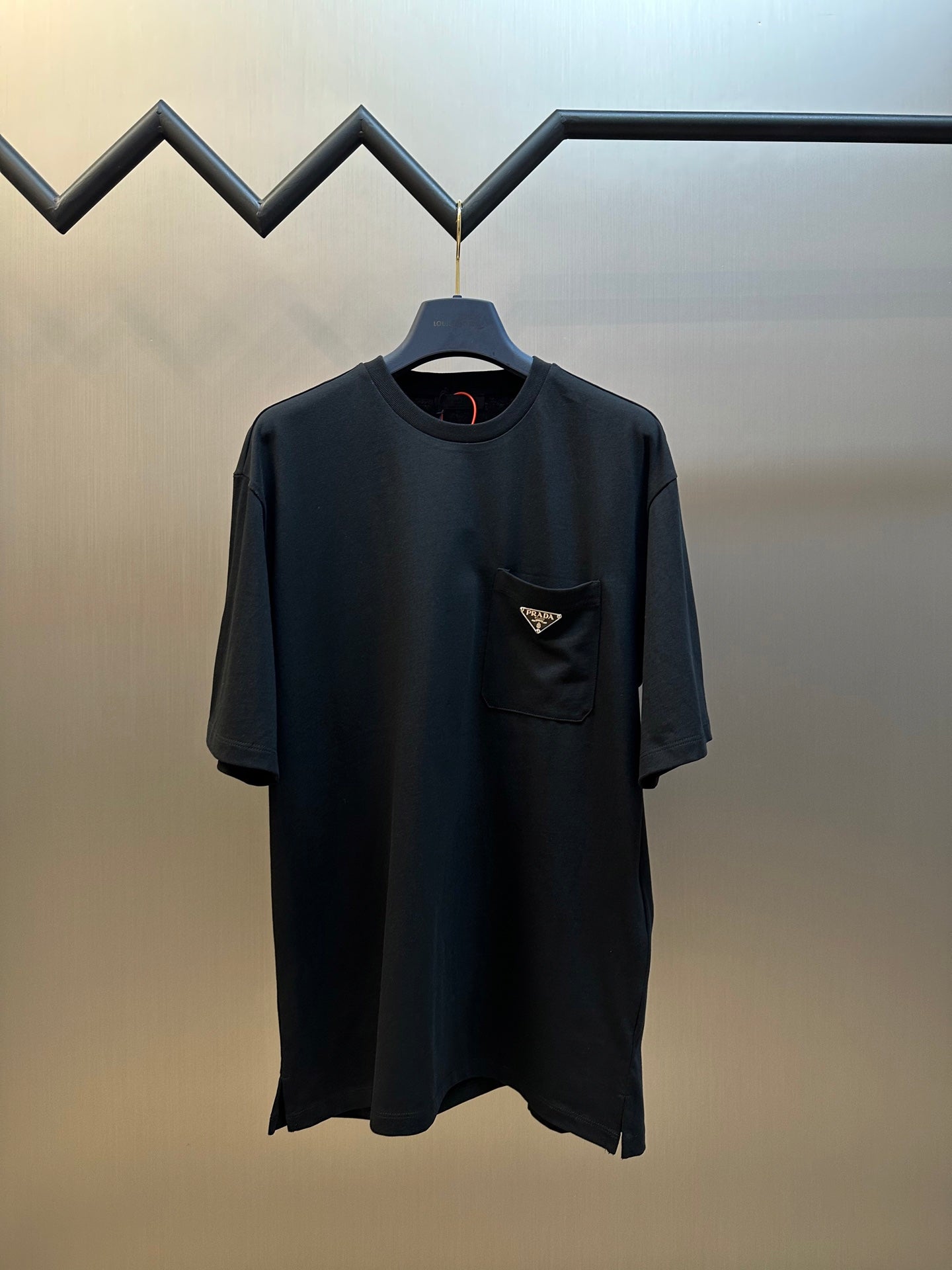 LuxluxHouse Best Quality Clothes T-shirt Prada