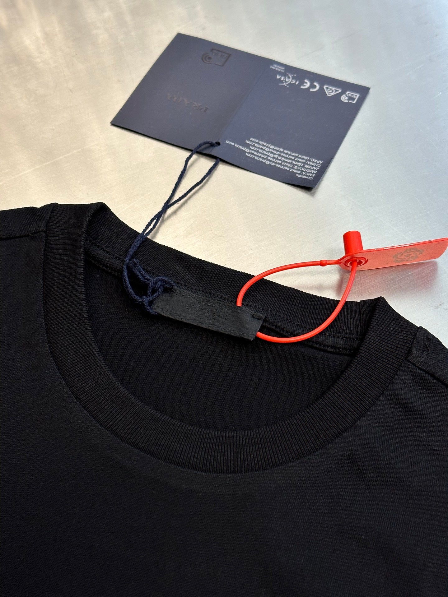 LuxluxHouse Best Quality Clothes T-shirt Prada