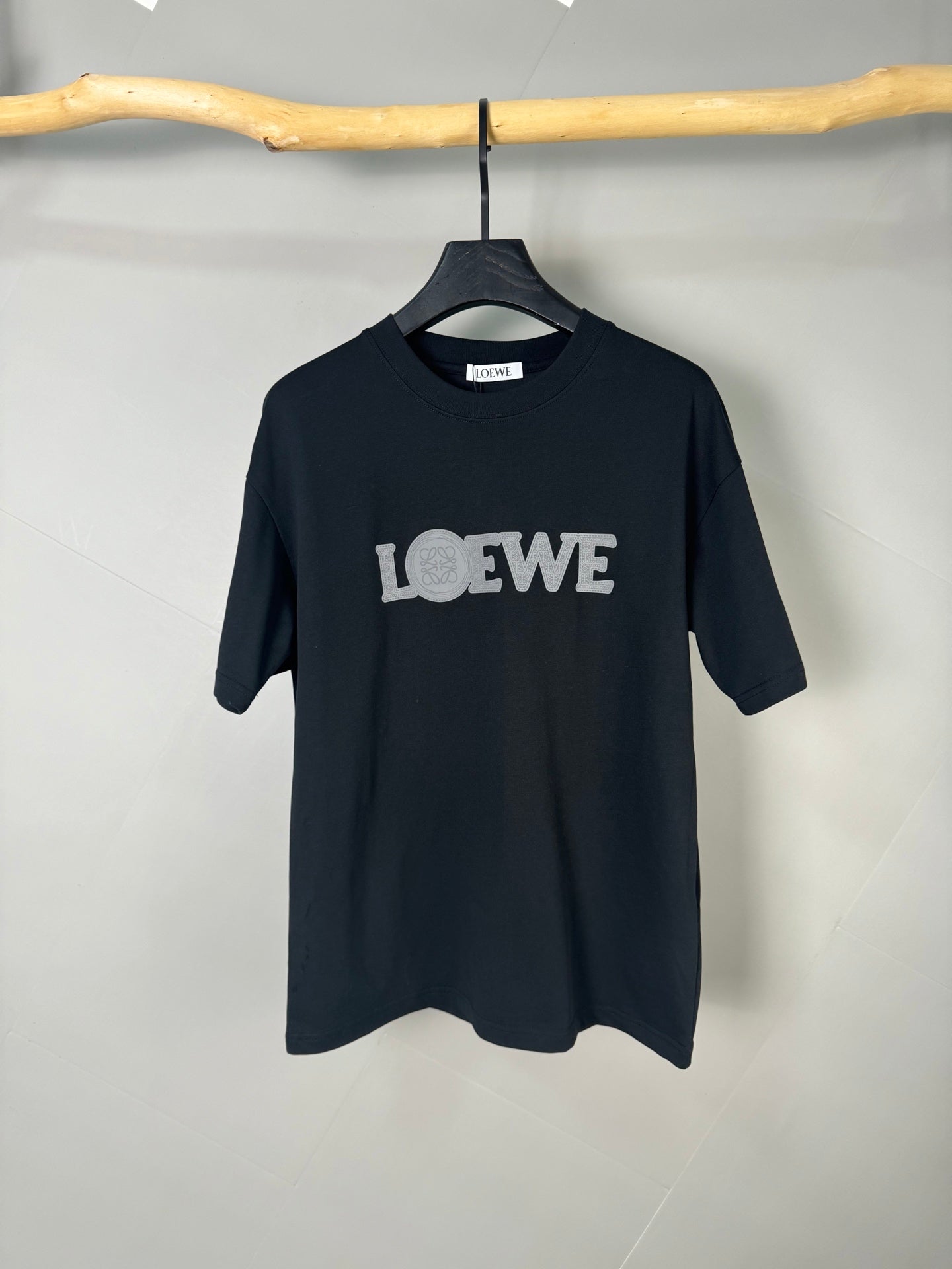 LuxluxHouse Best Quality Clothes T-shirt Loewe