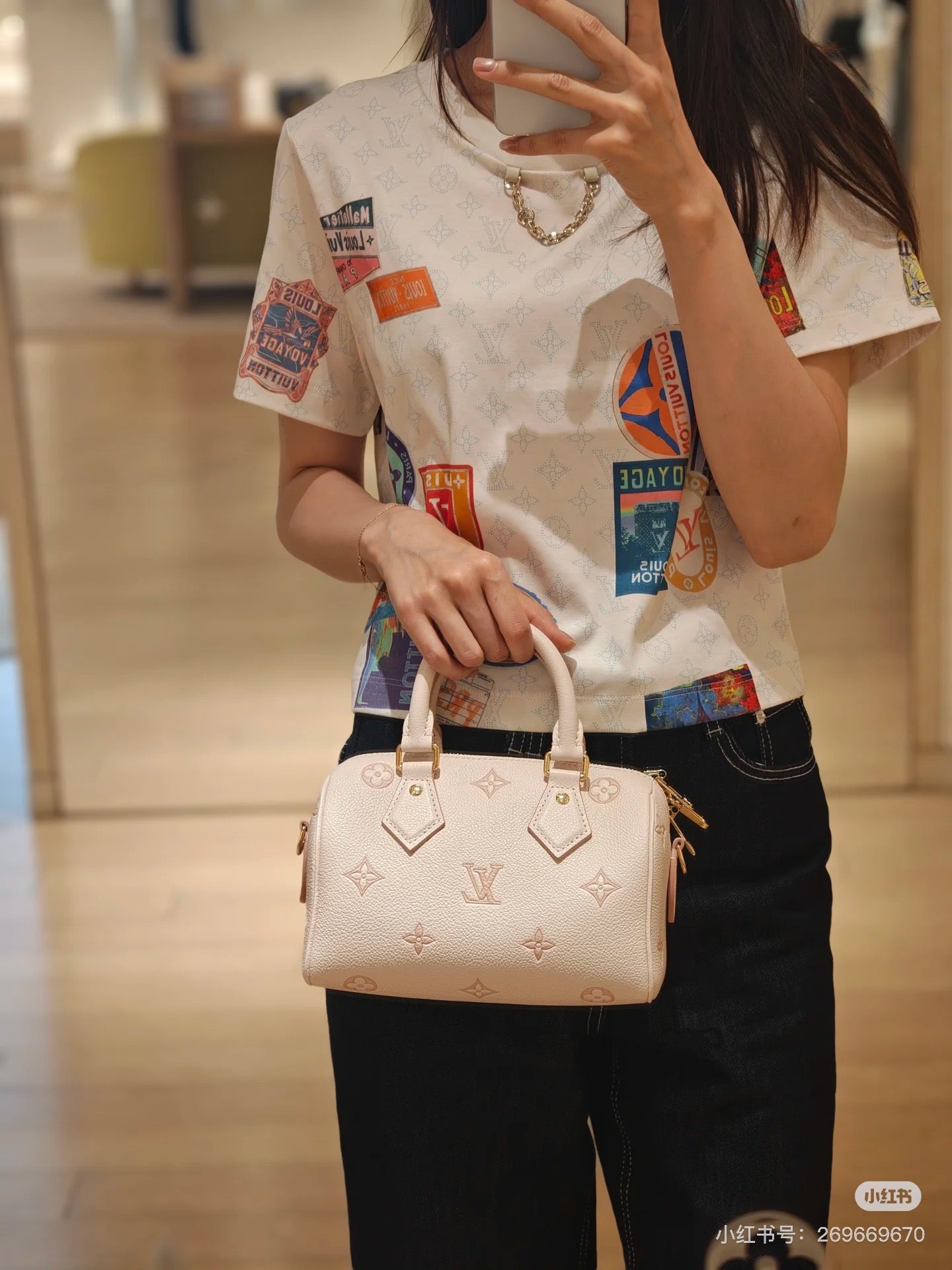 LuxluxHouse Best Quality Clothes T-shirt Louis Vuitton