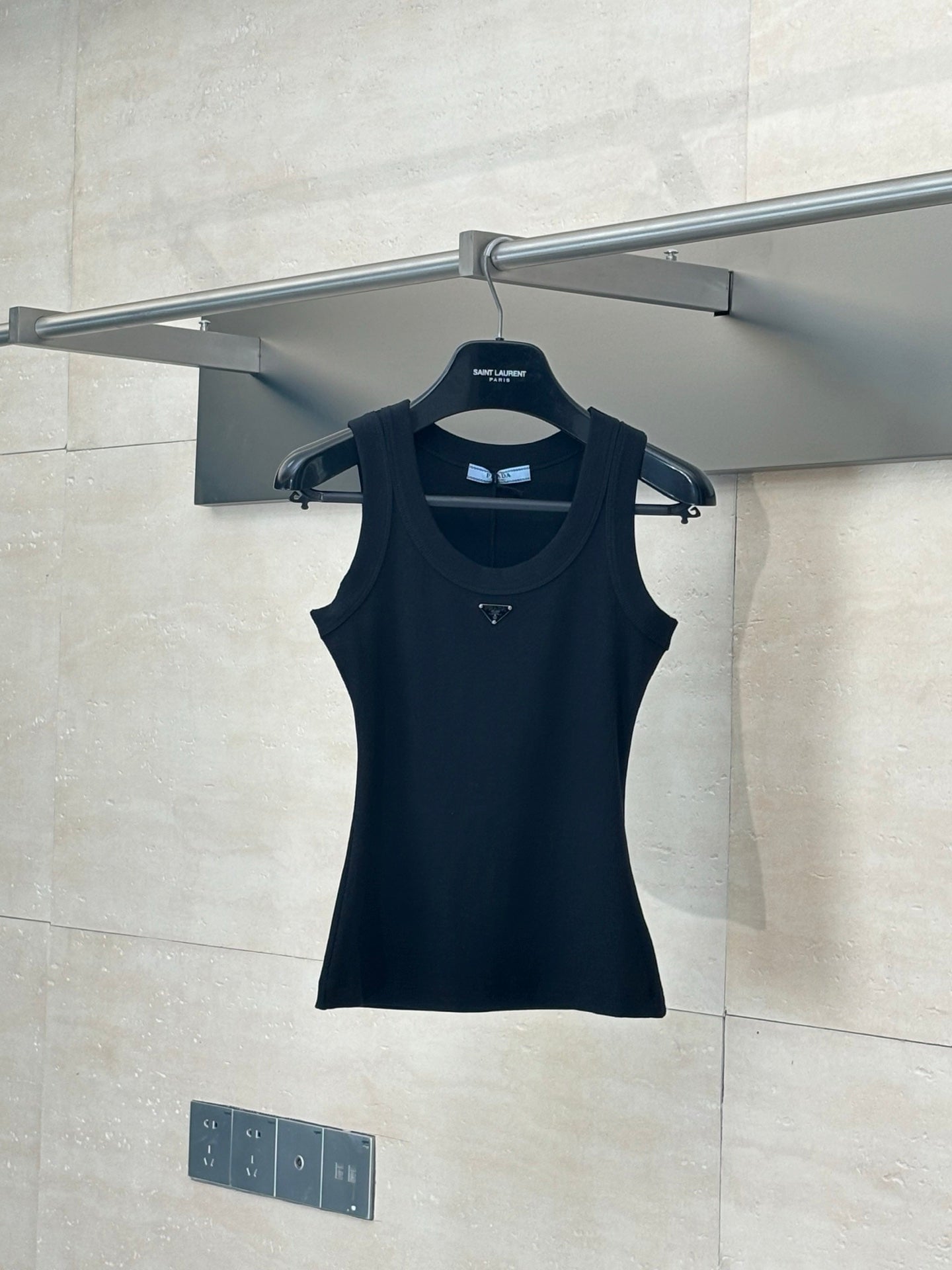 LuxluxHouse Best Quality Clothes T-shirt Prada