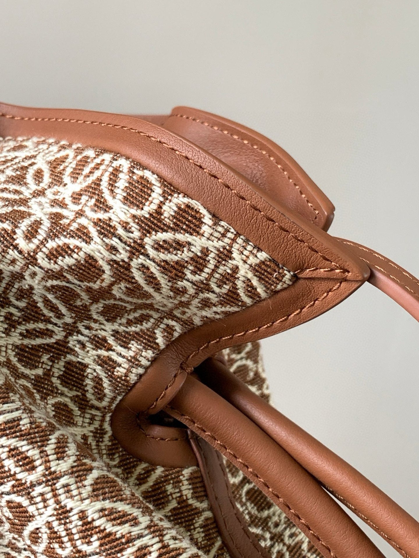 LuxluxHouse Best Quality Bags Loewe