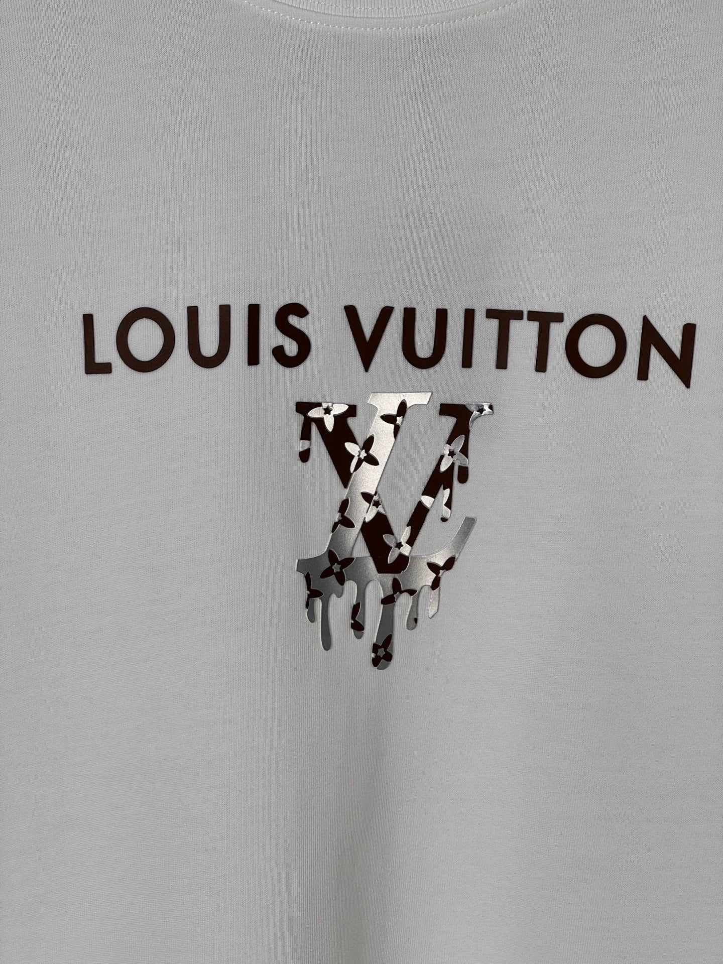 LuxluxHouse Best Quality Clothes T-shirt Louis Vuitton