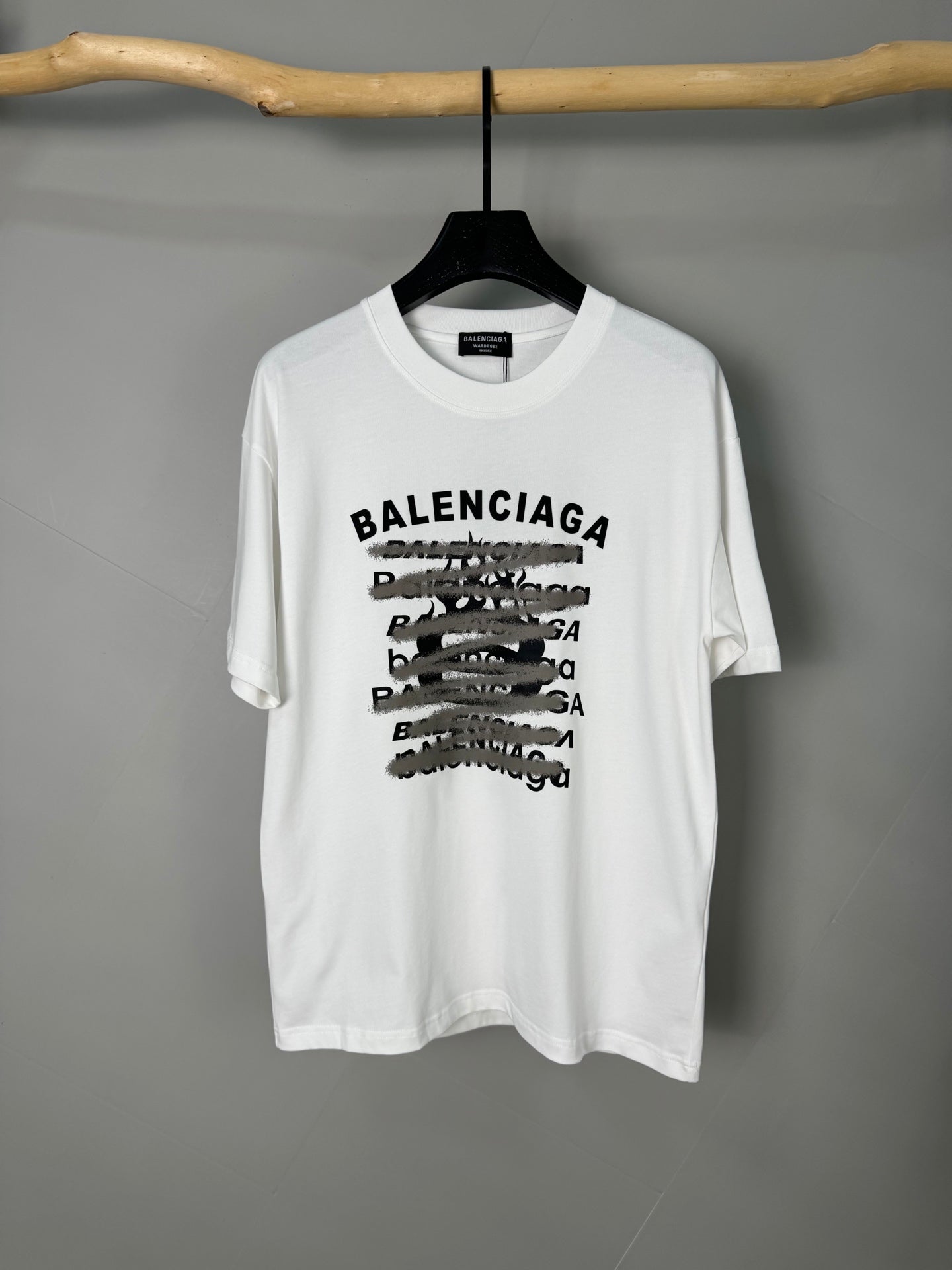 LuxluxHouse Best Quality Clothes Balenciaga T-shirt