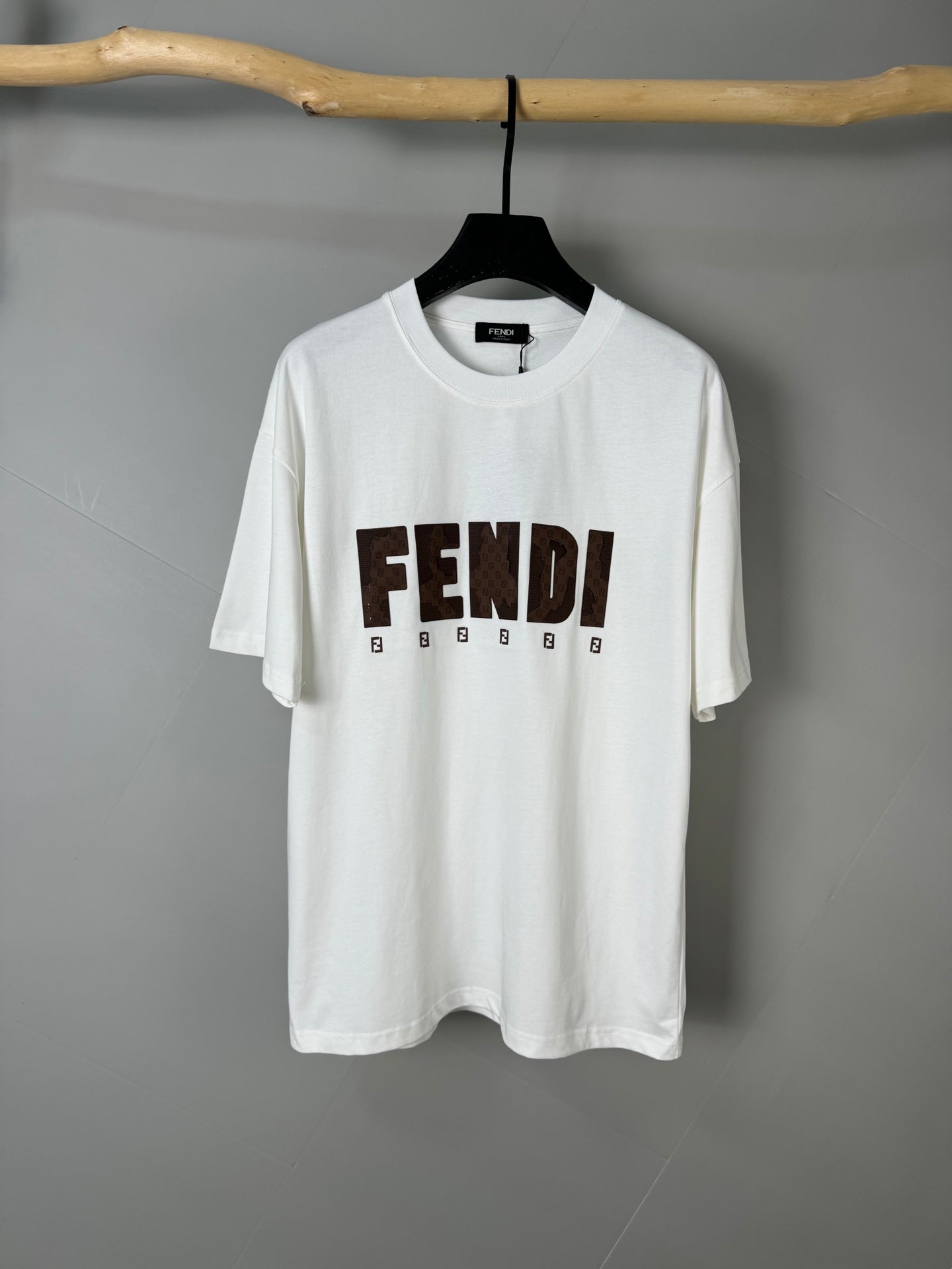 LuxluxHouse Best Quality Clothes Fendi T-shirt