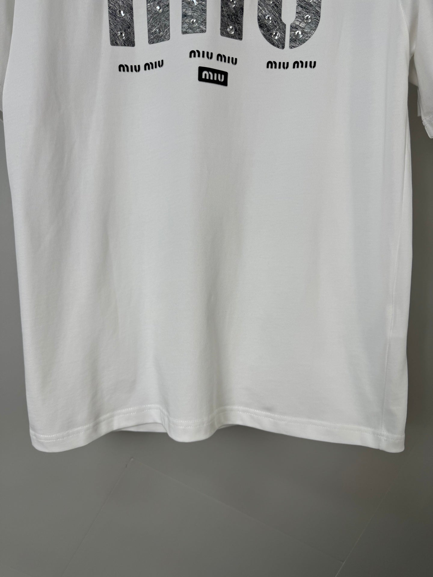 LuxluxHouse Best Quality Clothes Miu Miu T-shirt