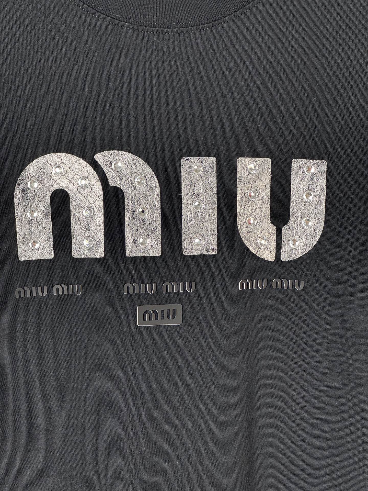 LuxluxHouse Best Quality Clothes Miu Miu T-shirt