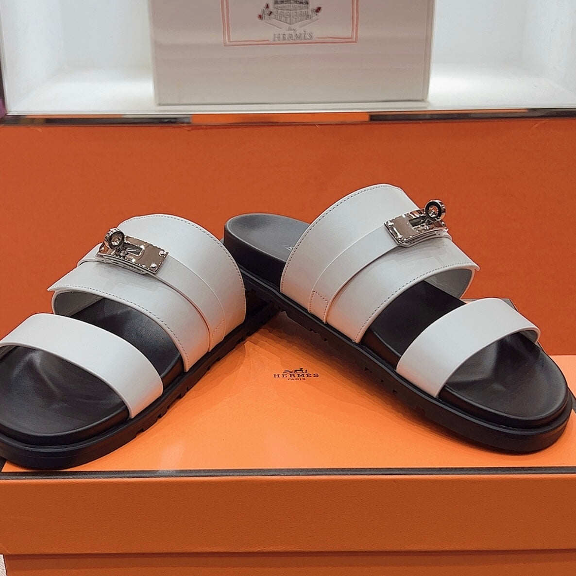 LuxluxHouse Best Quality Sandals Hermes