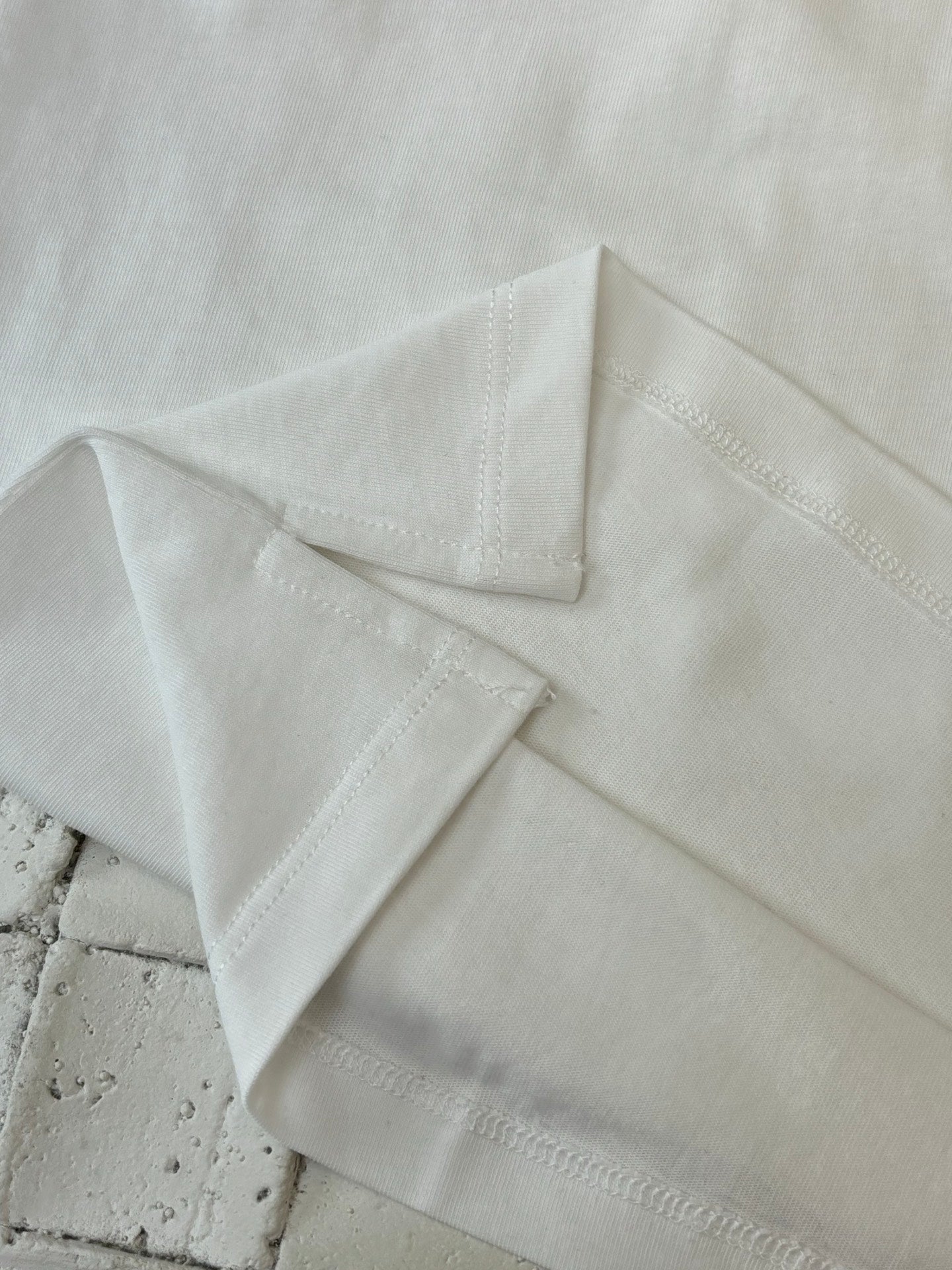 LuxluxHouse Best Quality Clothes T-shirt Prada