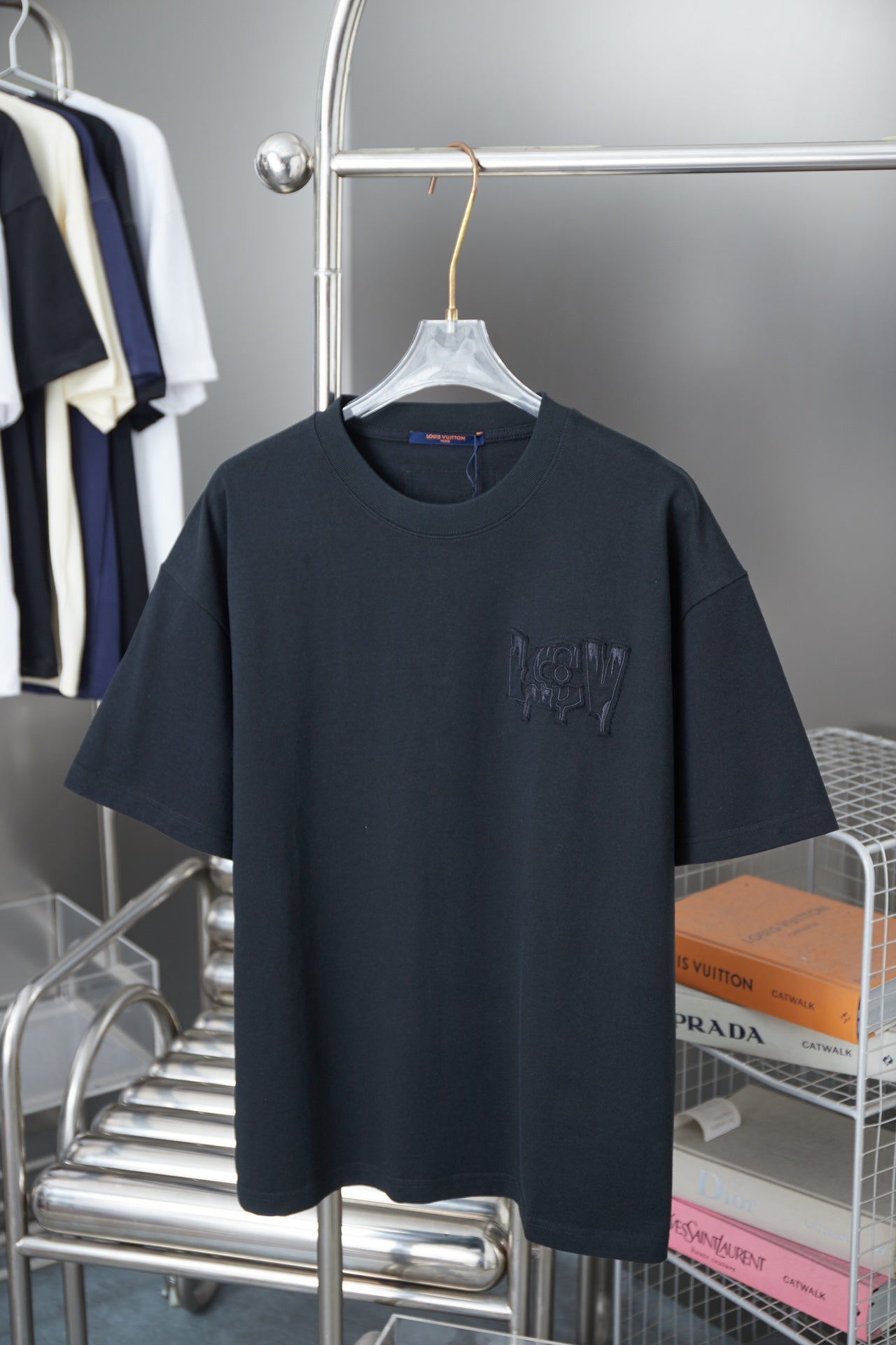 LuxluxHouse Best Quality Clothes T-shirt Louis Vuitton