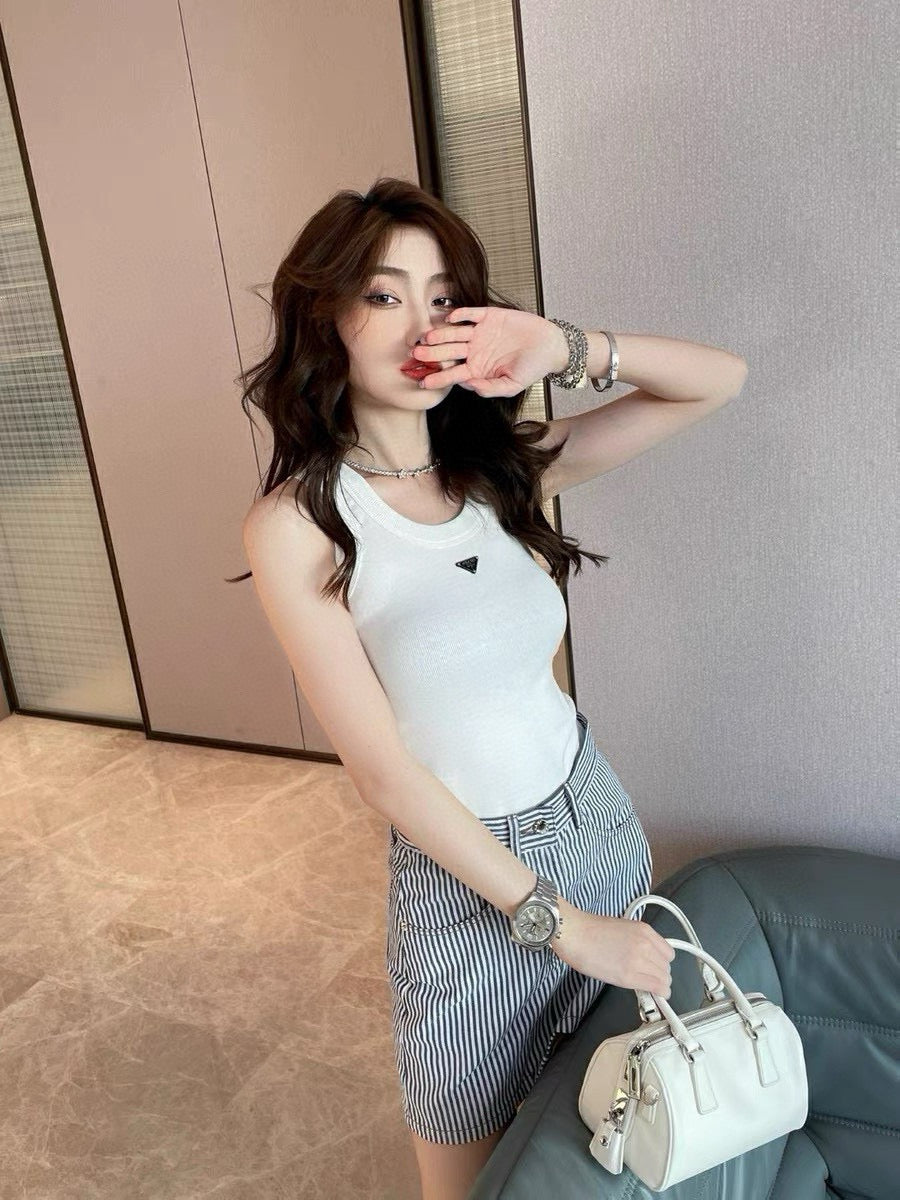 LuxluxHouse Best Quality Clothes T-shirt Prada