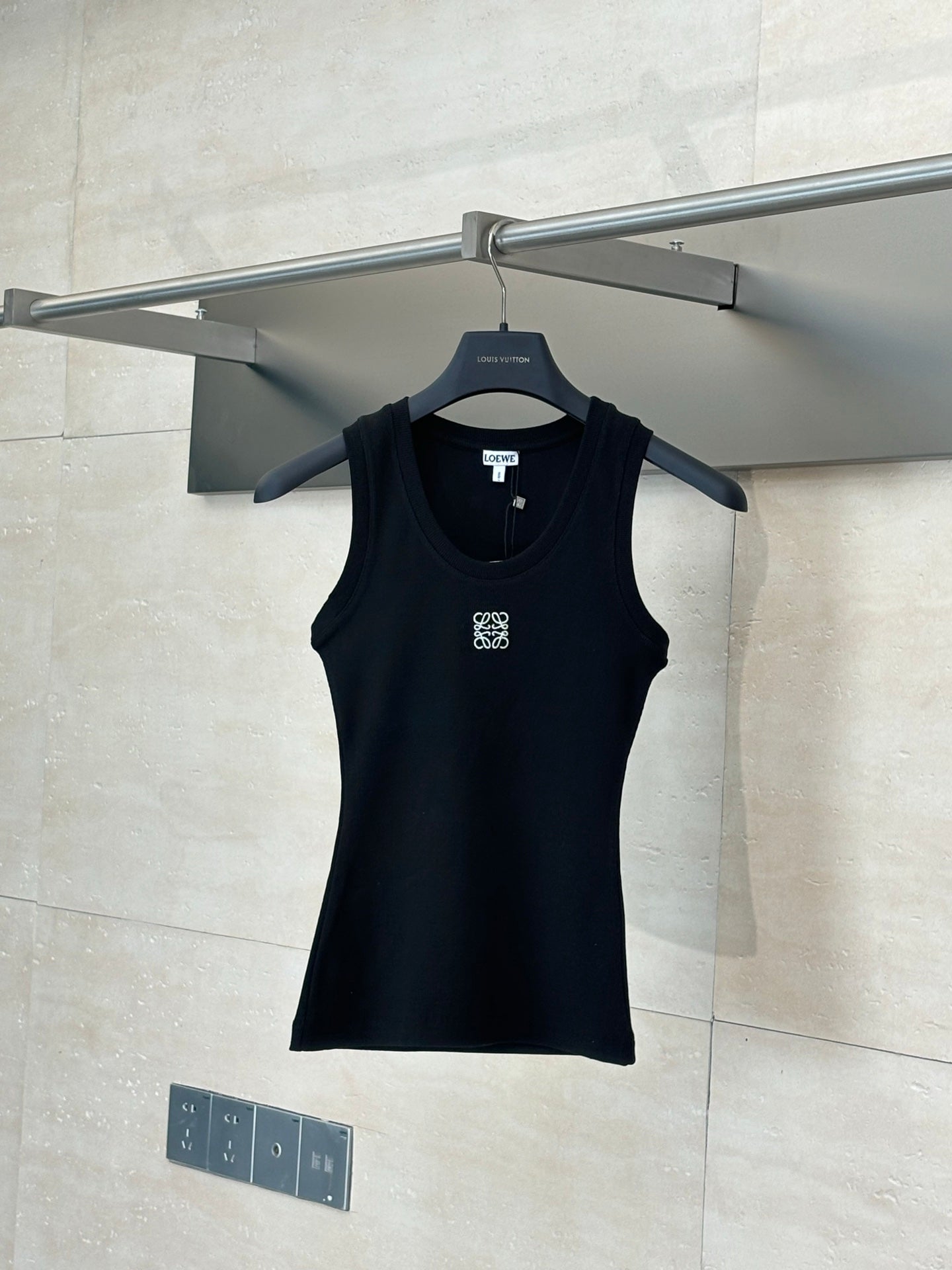 LuxluxHouse Best Quality Clothes T-shirt Loewe